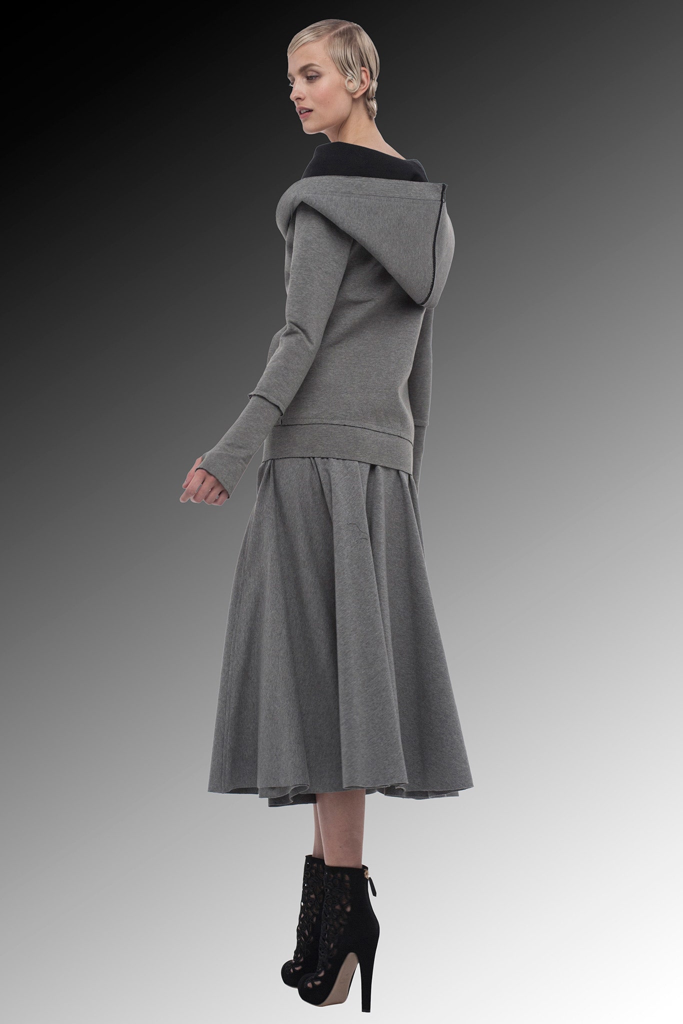 Norma Kamali F/W 15 Look 21