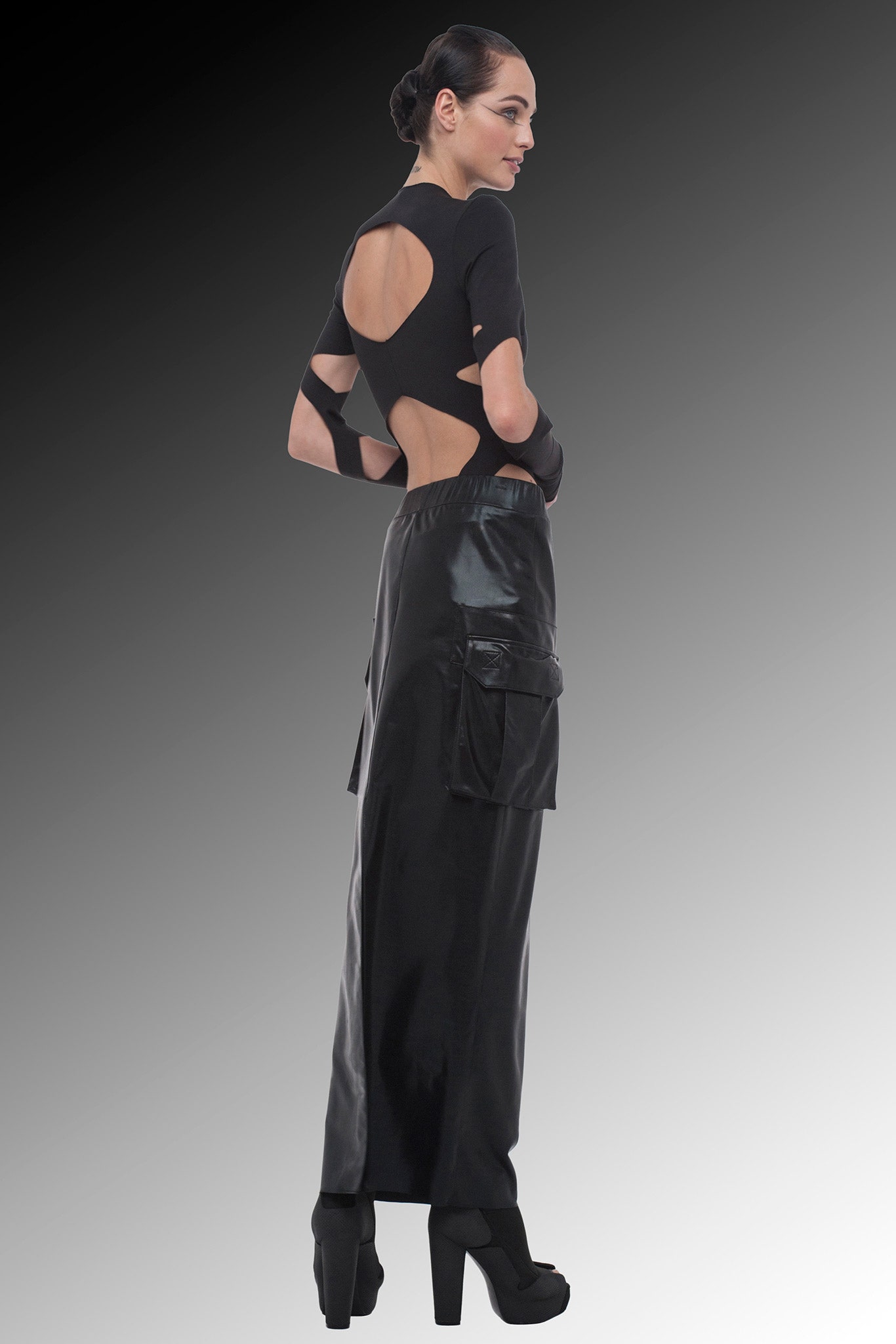 Norma Kamali F/W 15 Look 40