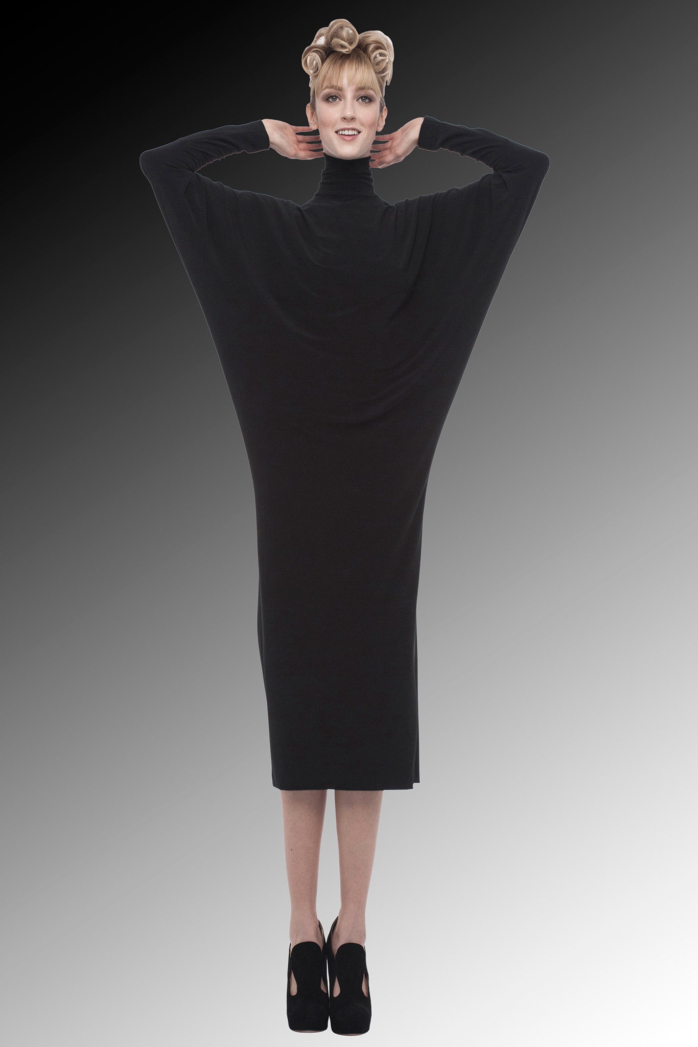 Norma Kamali F/W 15 Look 53