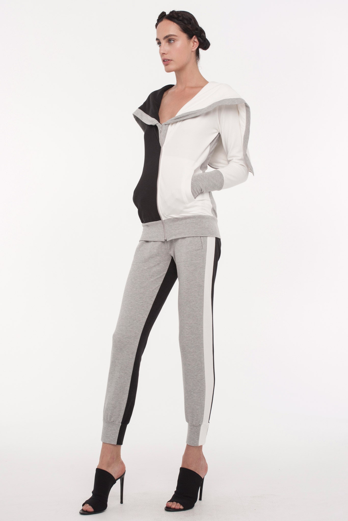 Norma Kamali S/S 15 Look 1