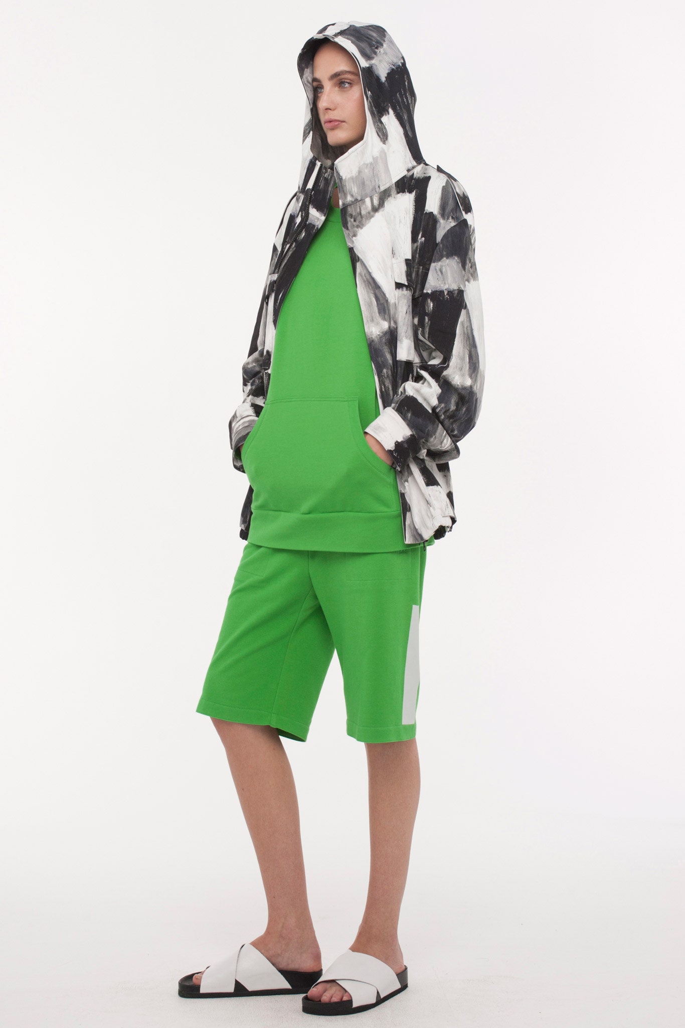 Norma Kamali S/S 15 Look 29