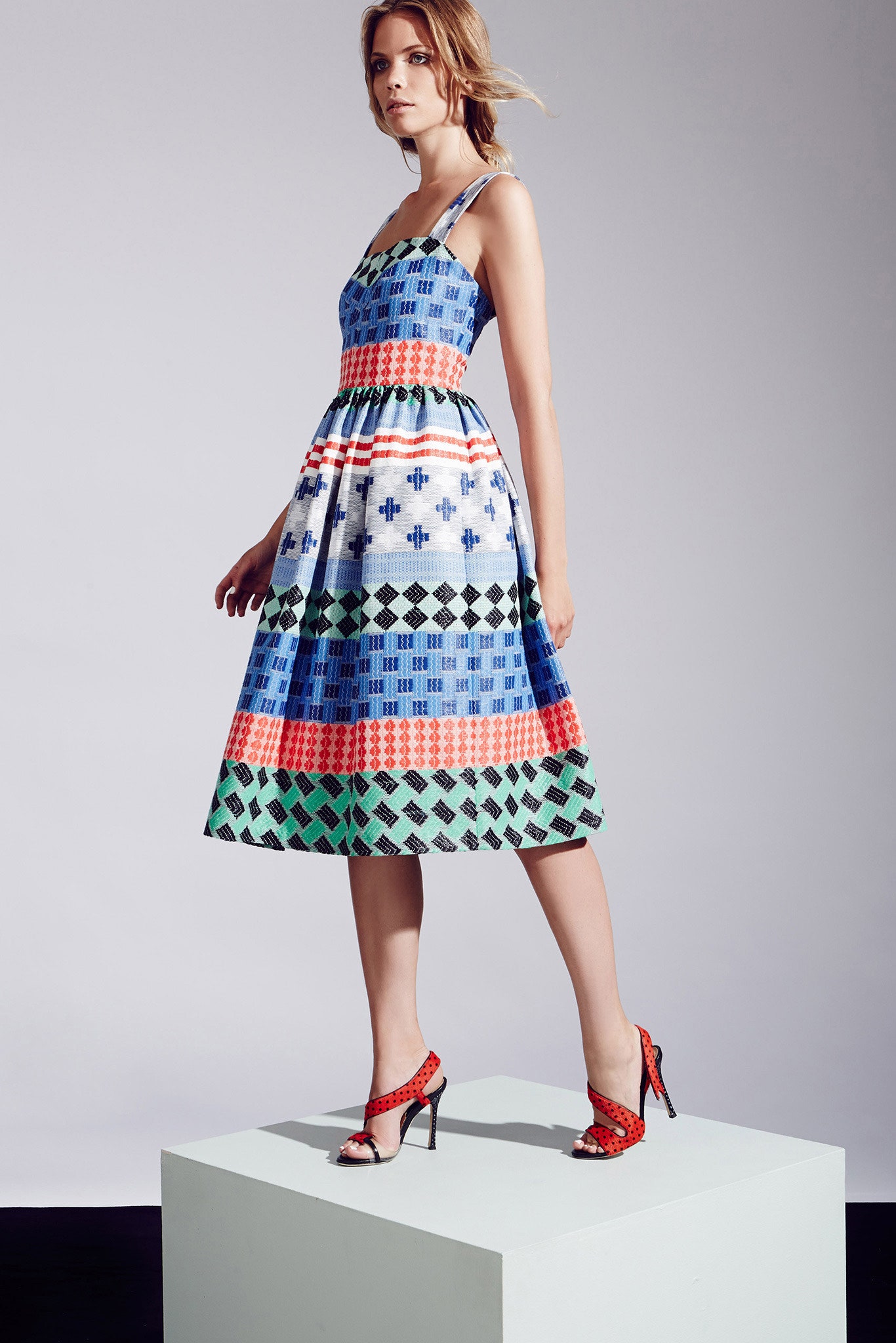 Novis Resort 15 Look 2