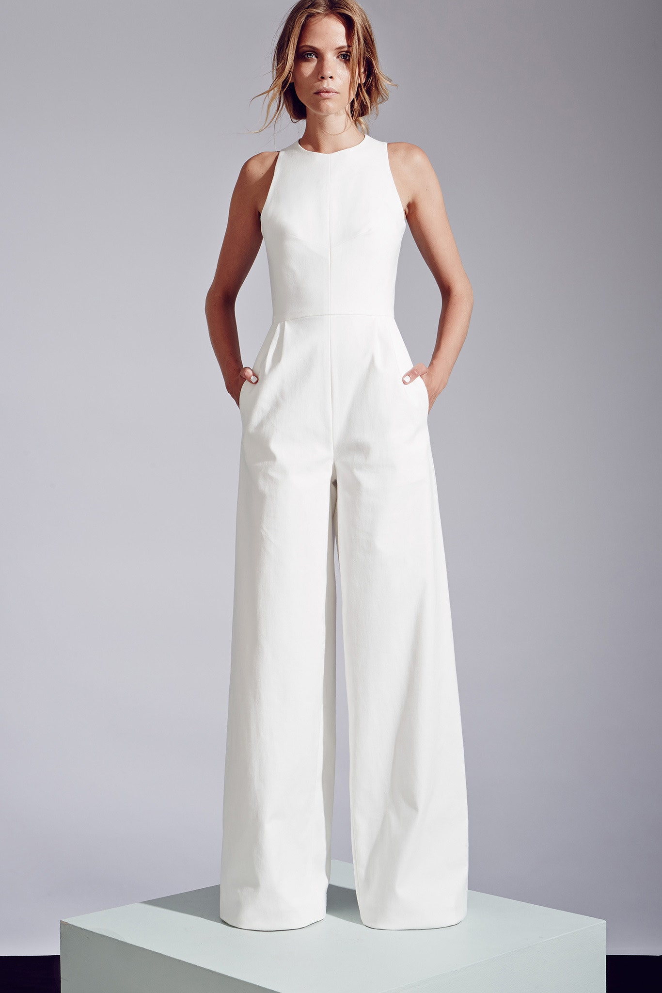 Novis Resort 15 Look 13