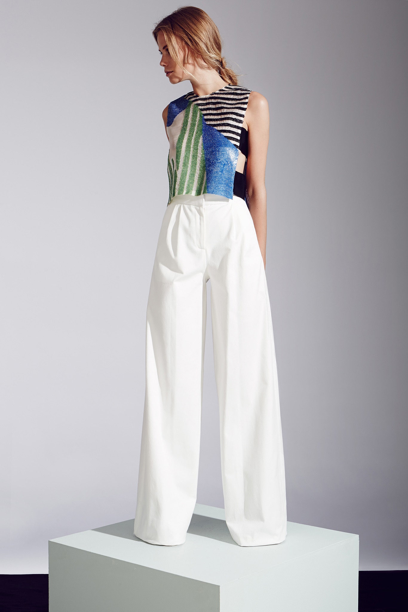 Novis Resort 15 Look 20