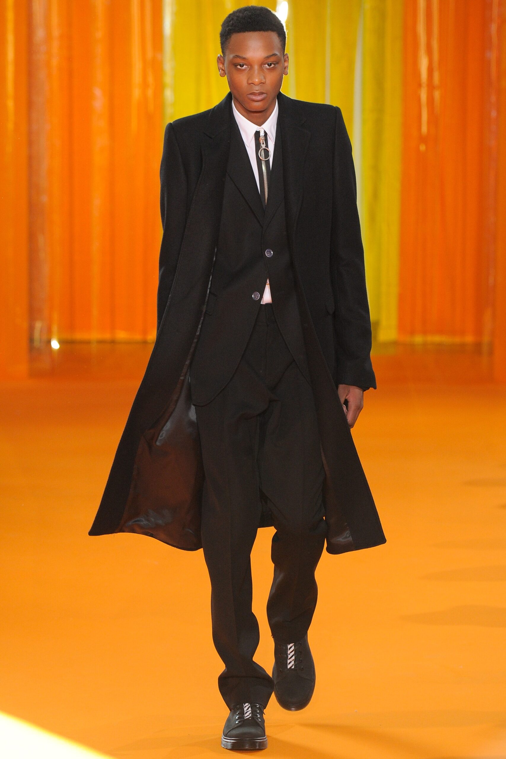 Off-White Fall 2016 Menswear