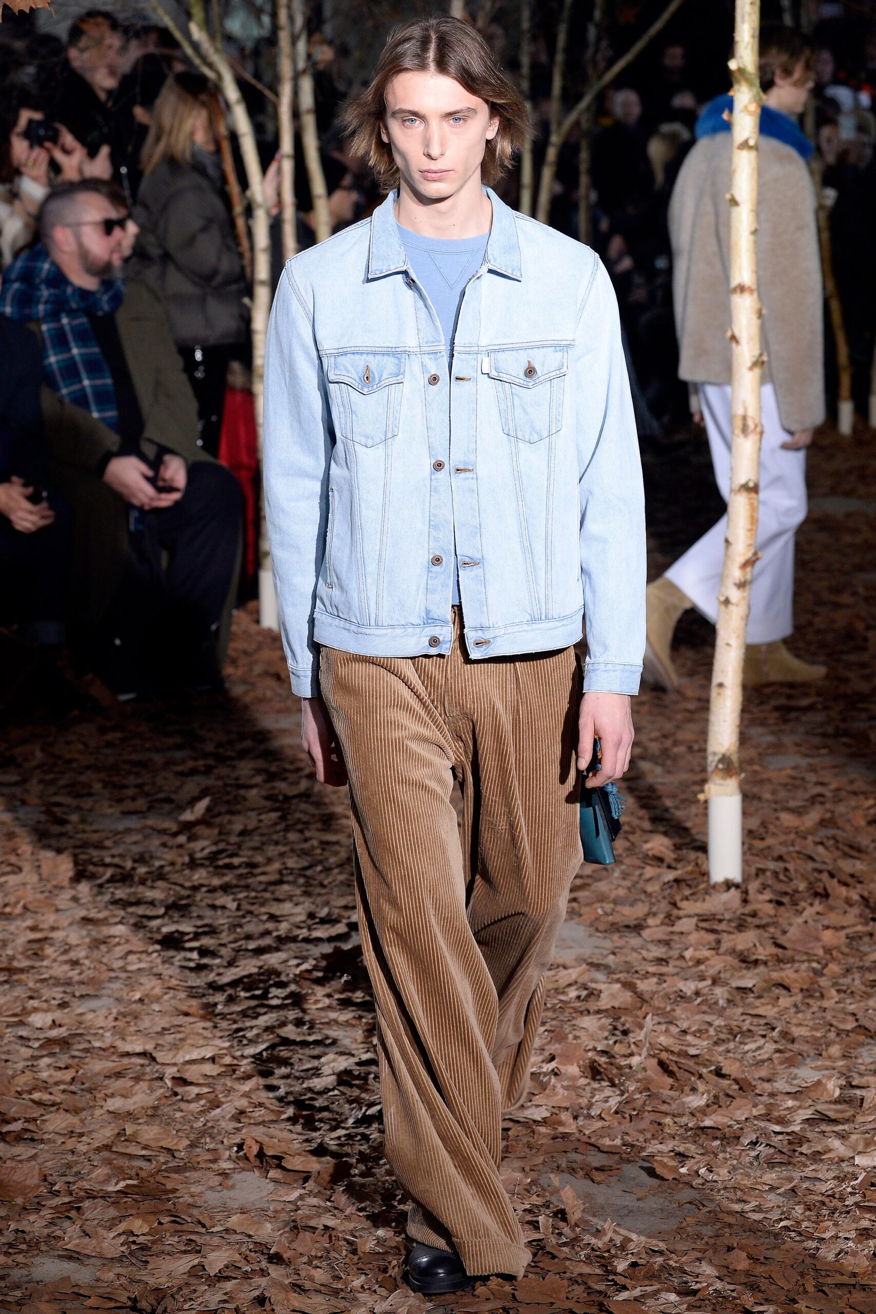 Off-White F/W 17 Menswear Look 3