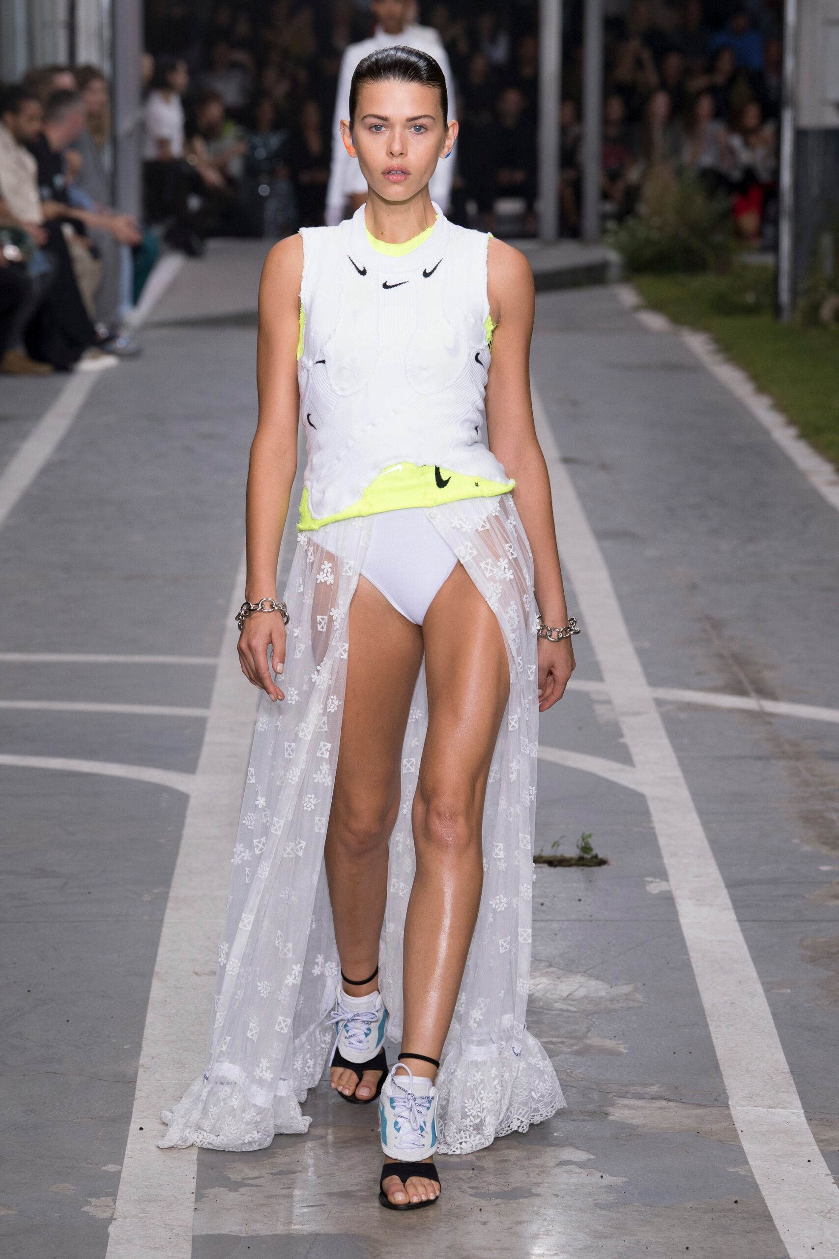 Off-White S/S 19 Look 15