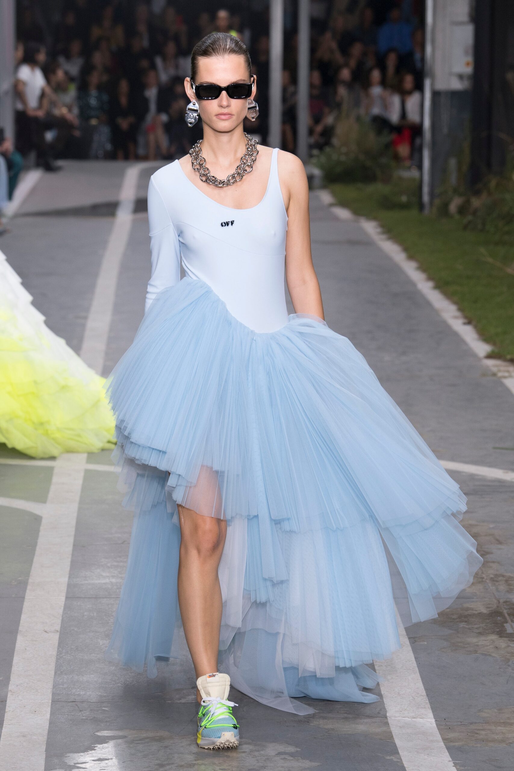 Off-White S/S 19 Look 25