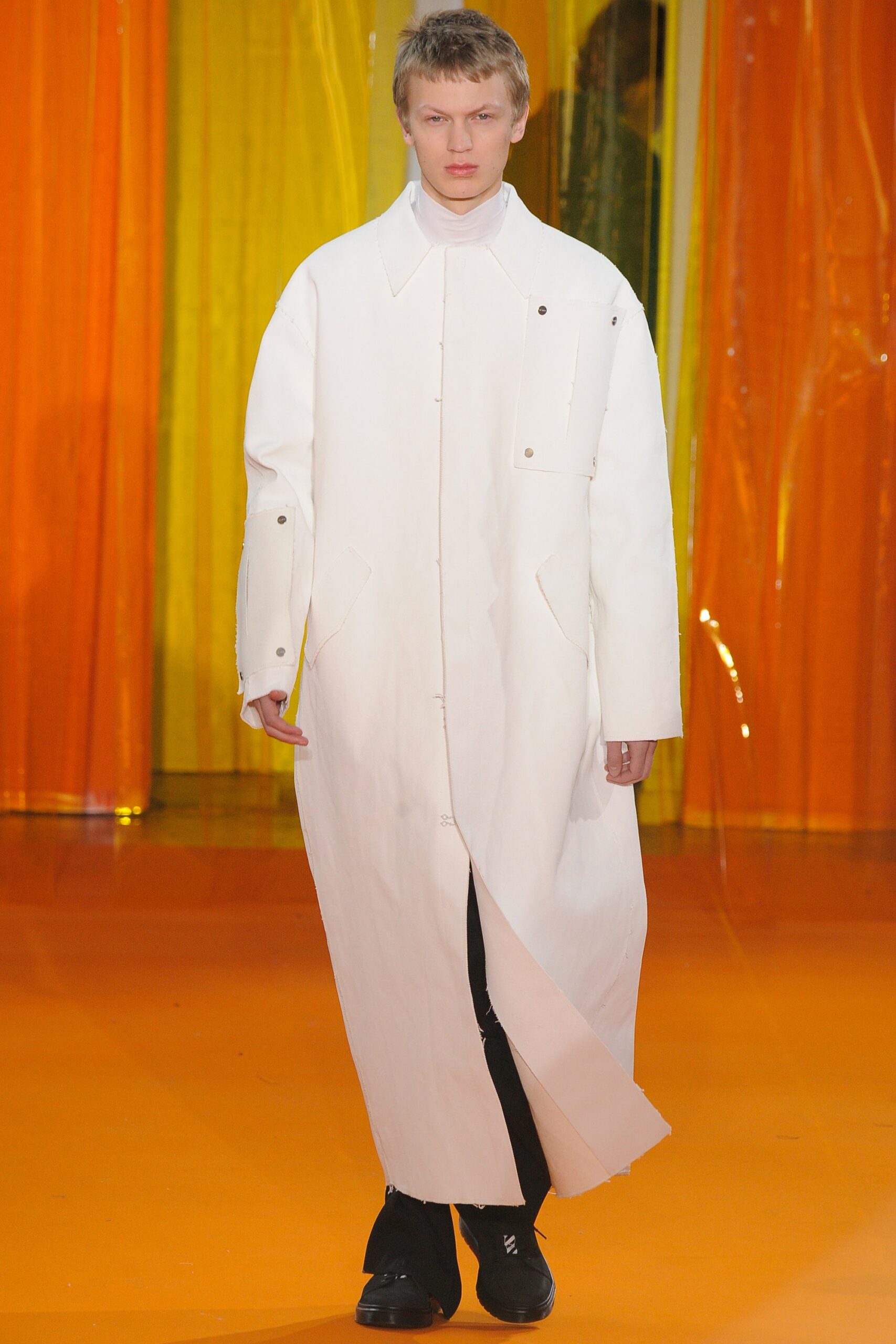 Off-White F/W 16 Menswear Look 31