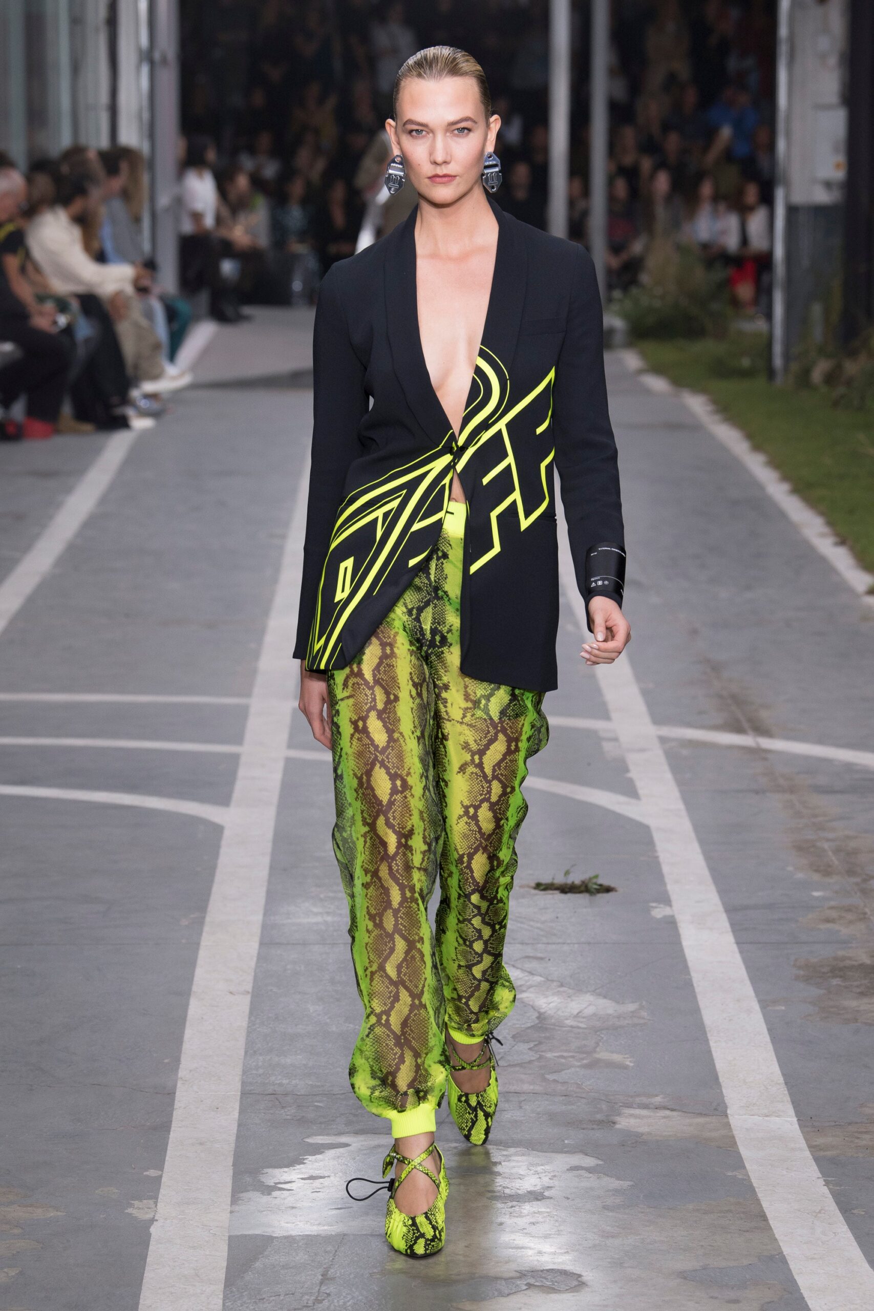 Off-White S/S 19 Look 37