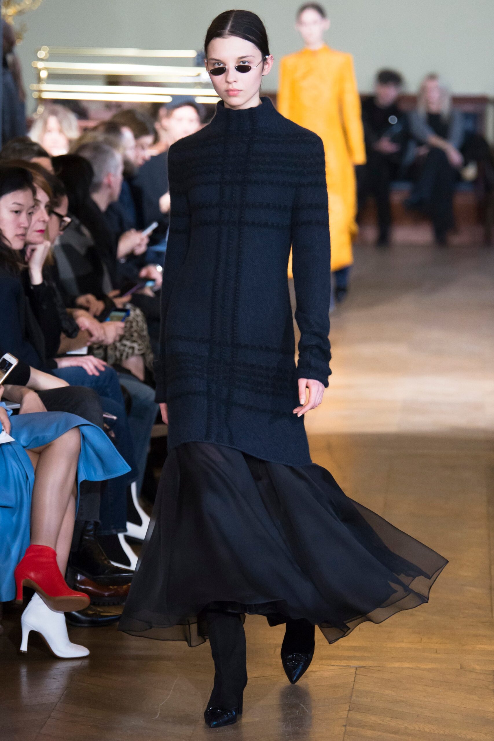 Olivier Theyskens F/W 17 Look 14