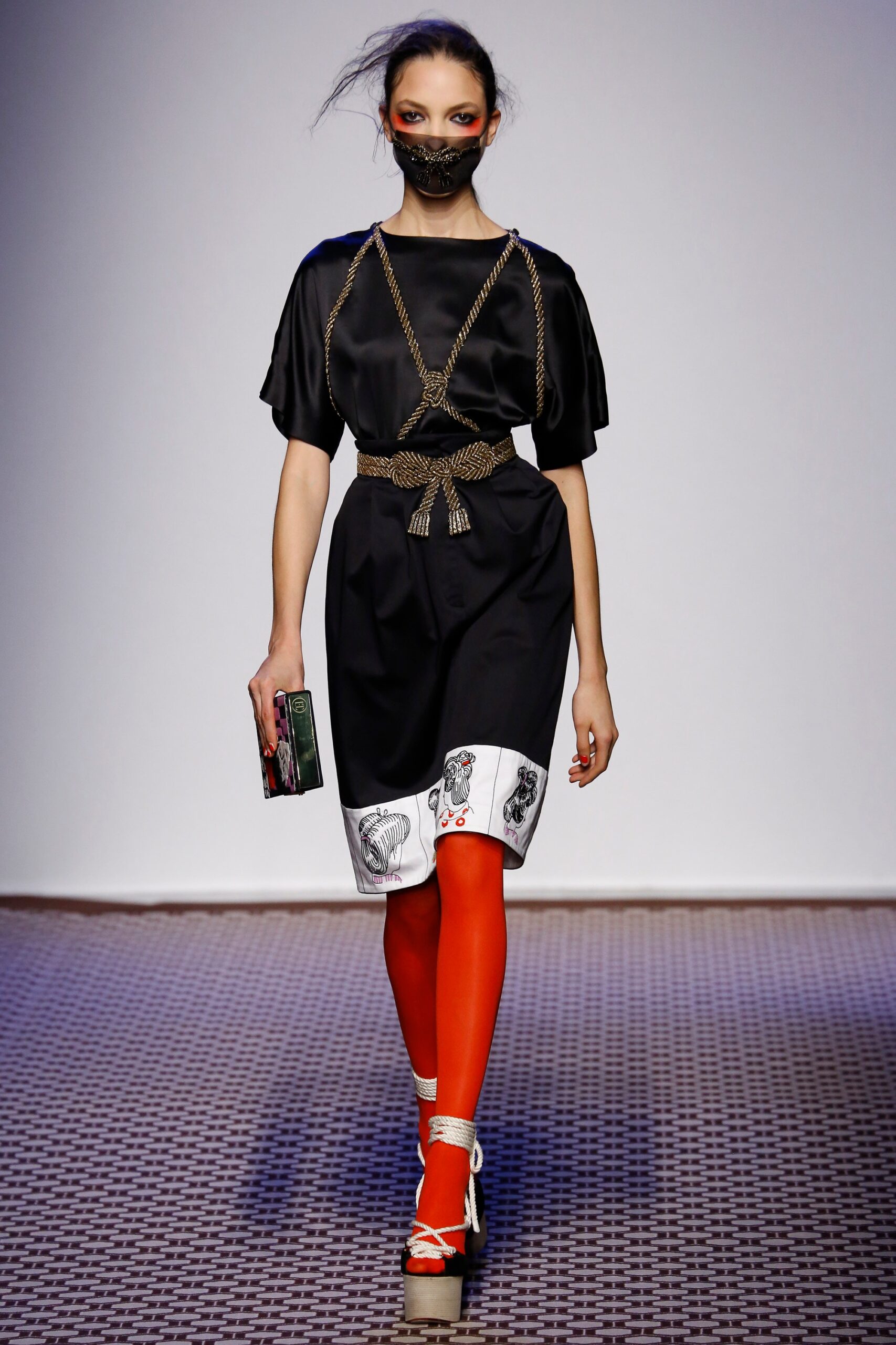 Olympia Le-Tan S/S 16 Look 25