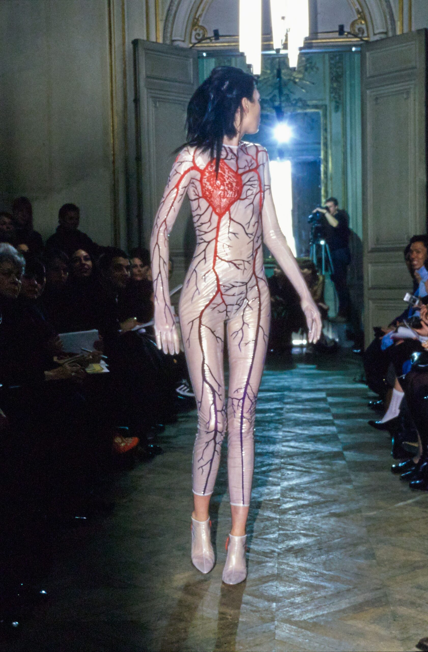 Olivier Theyskens F/W 98 Look 10
