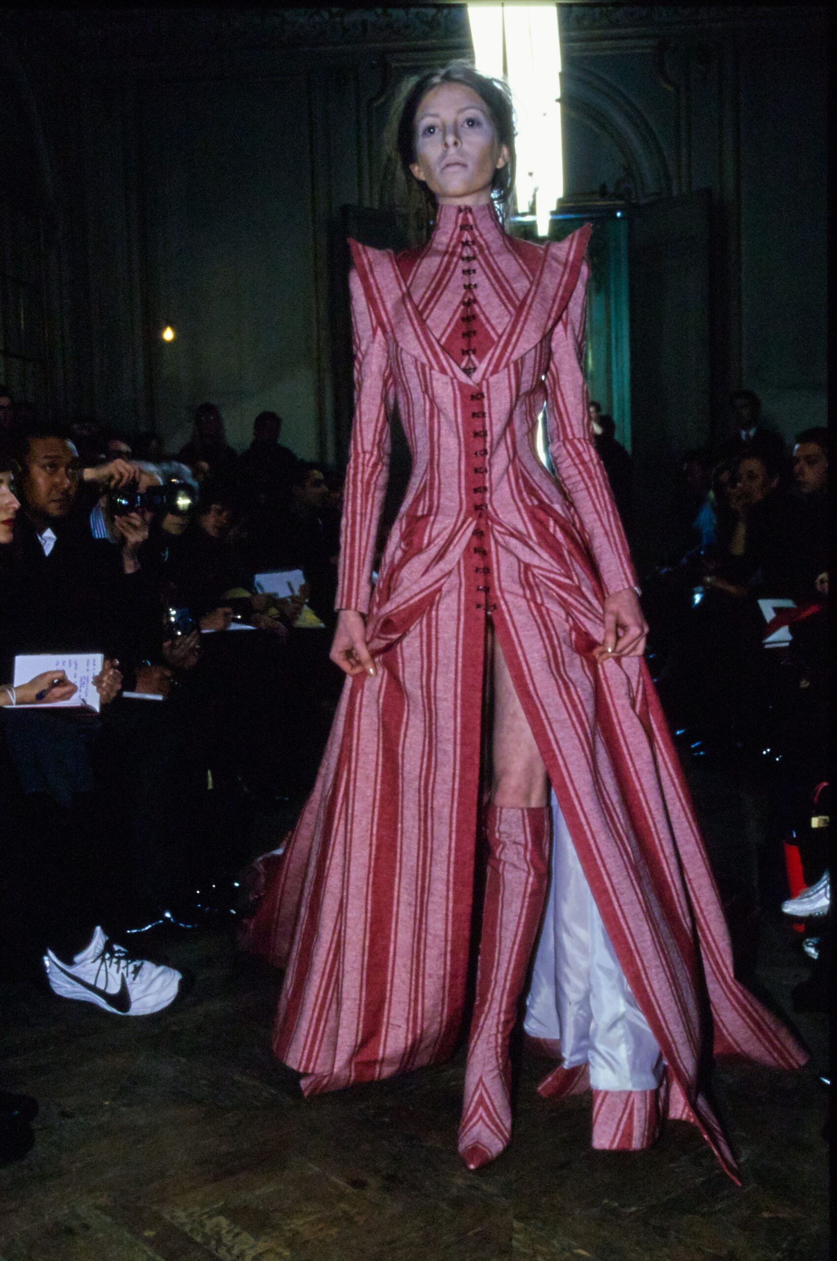 Olivier Theyskens F/W 98 Look 29