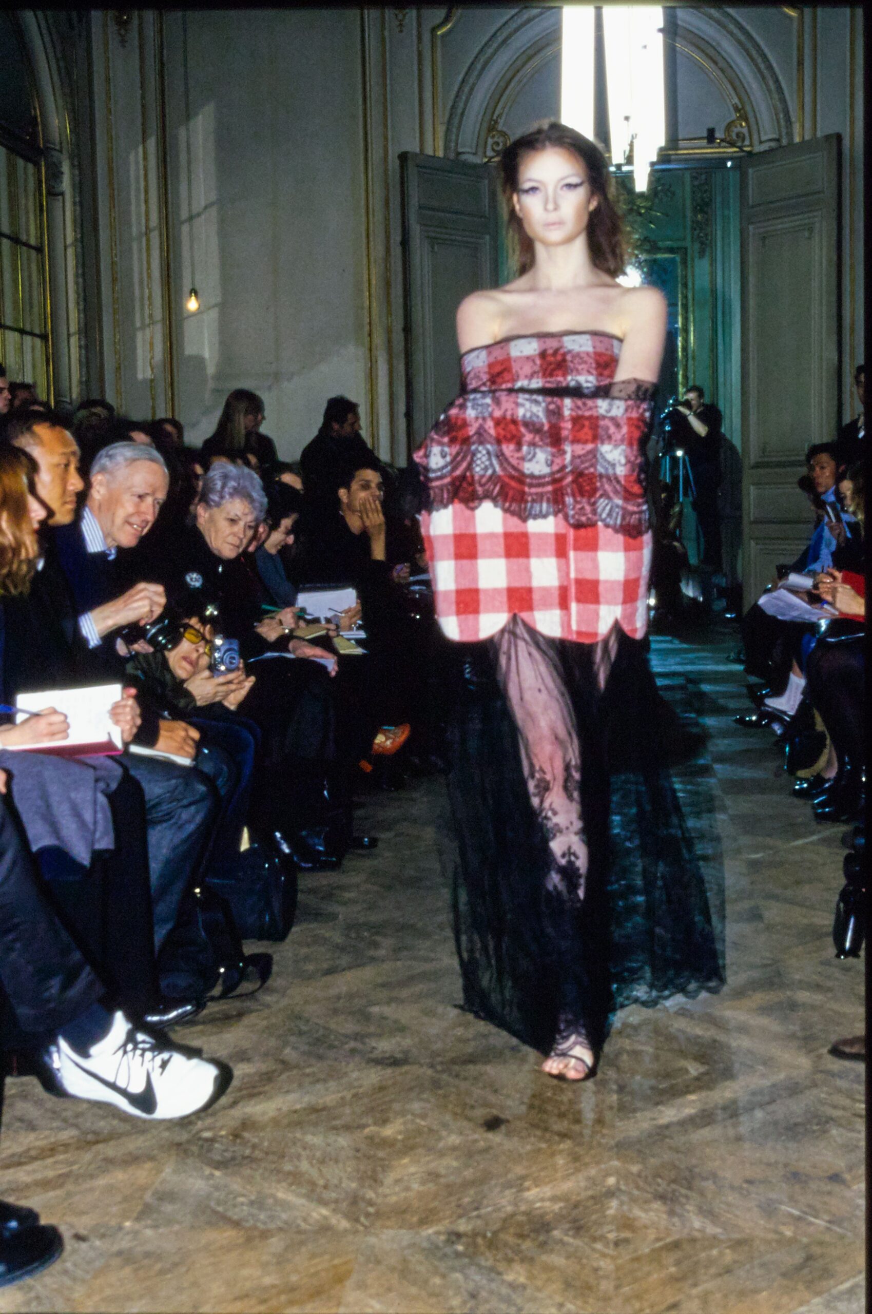 Olivier Theyskens F/W 98 Look 30