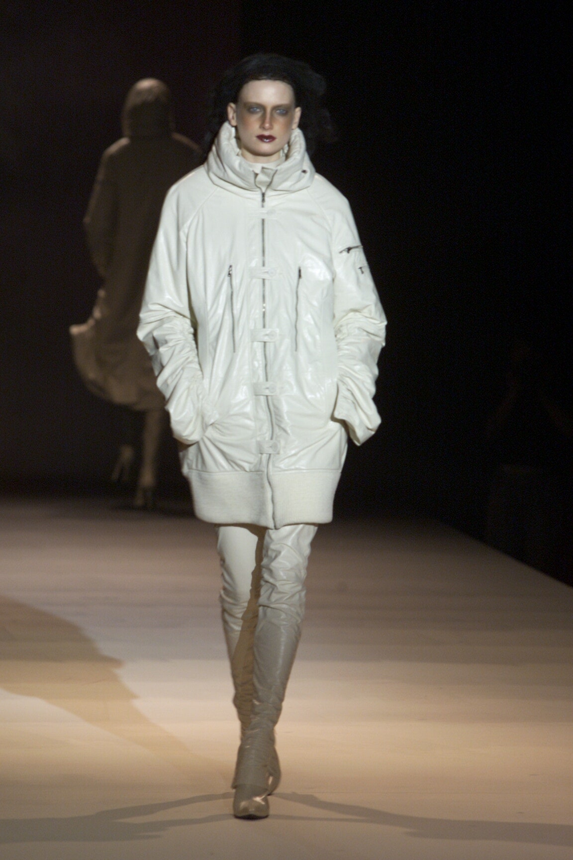 Olivier Theyskens F/W 00 Look 2