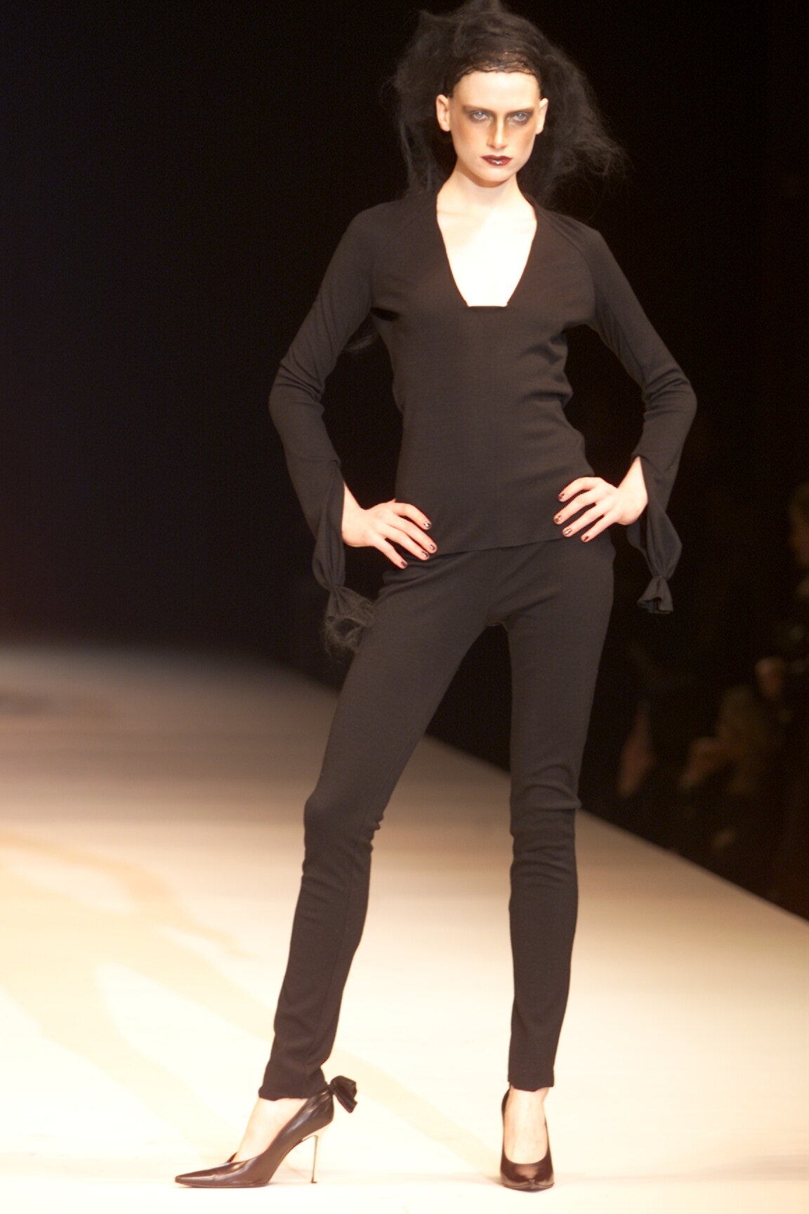 Olivier Theyskens F/W 00 Look 22