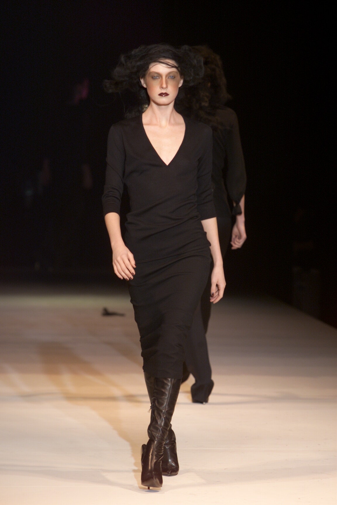 Olivier Theyskens F/W 00 Look 26