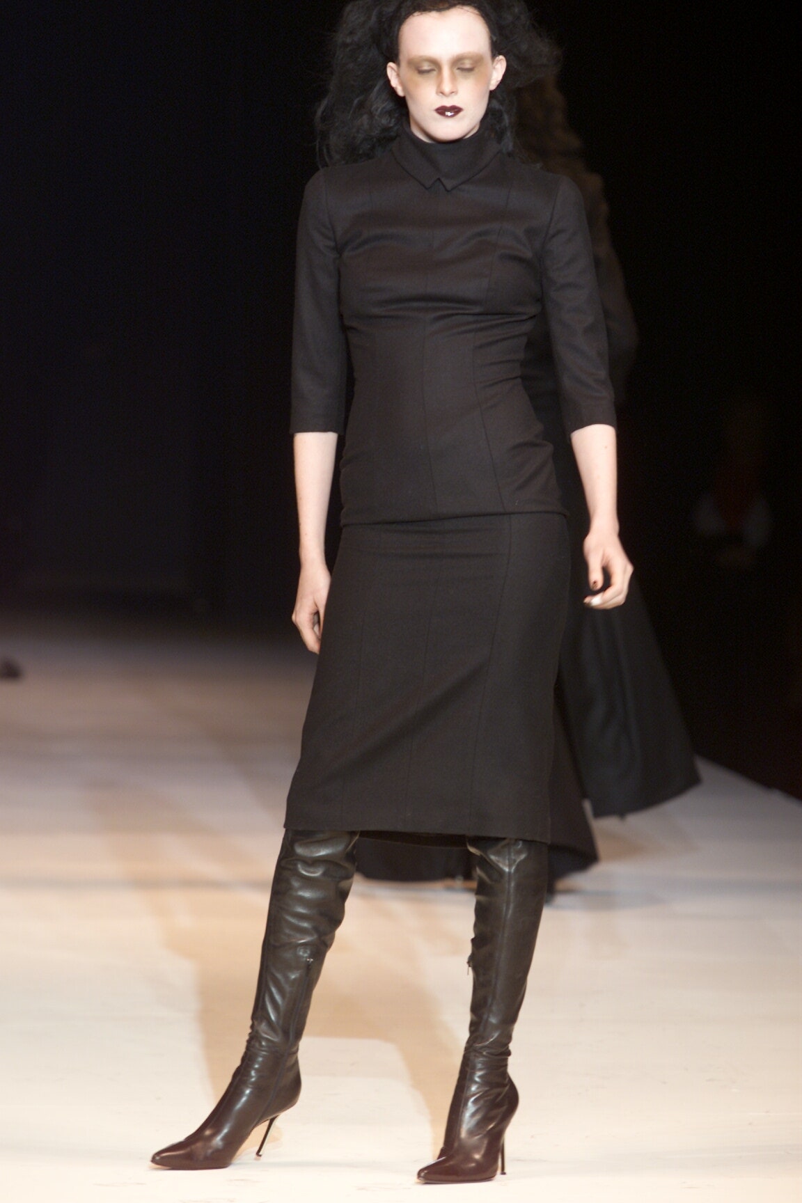 Olivier Theyskens F/W 00 Look 29