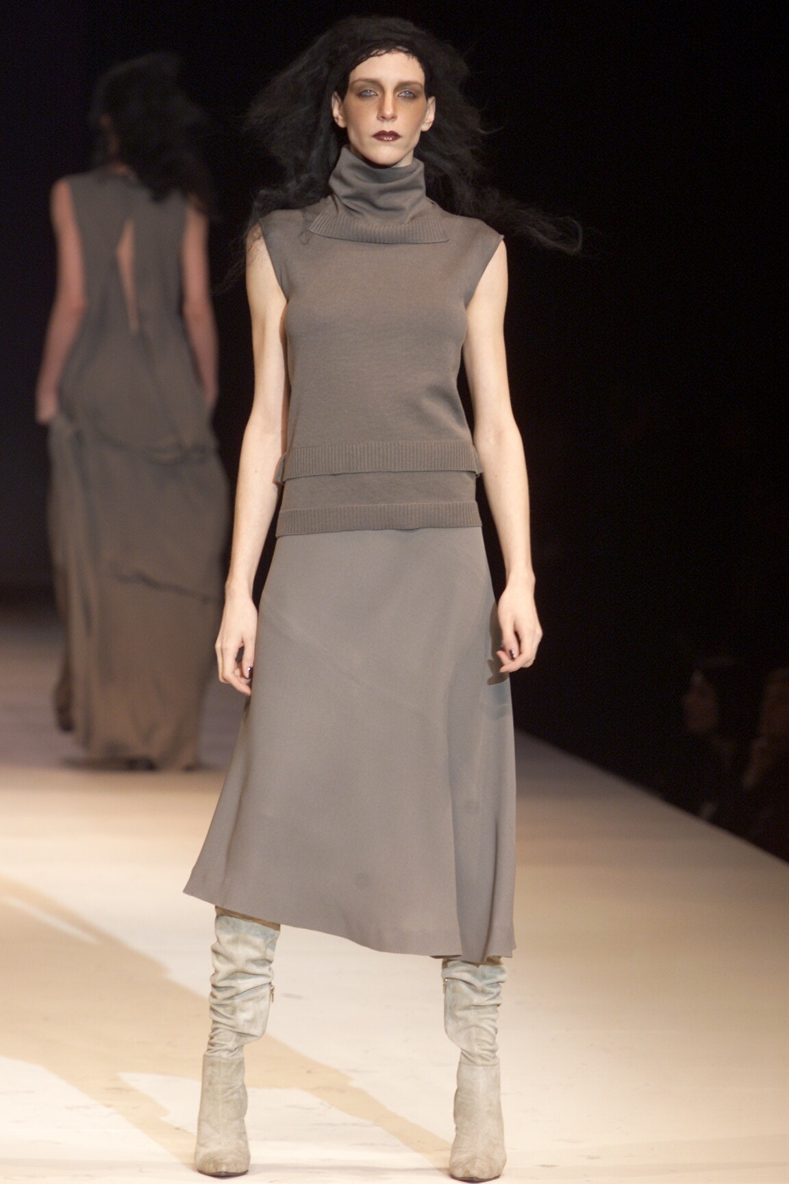 Olivier Theyskens F/W 00 Look 33