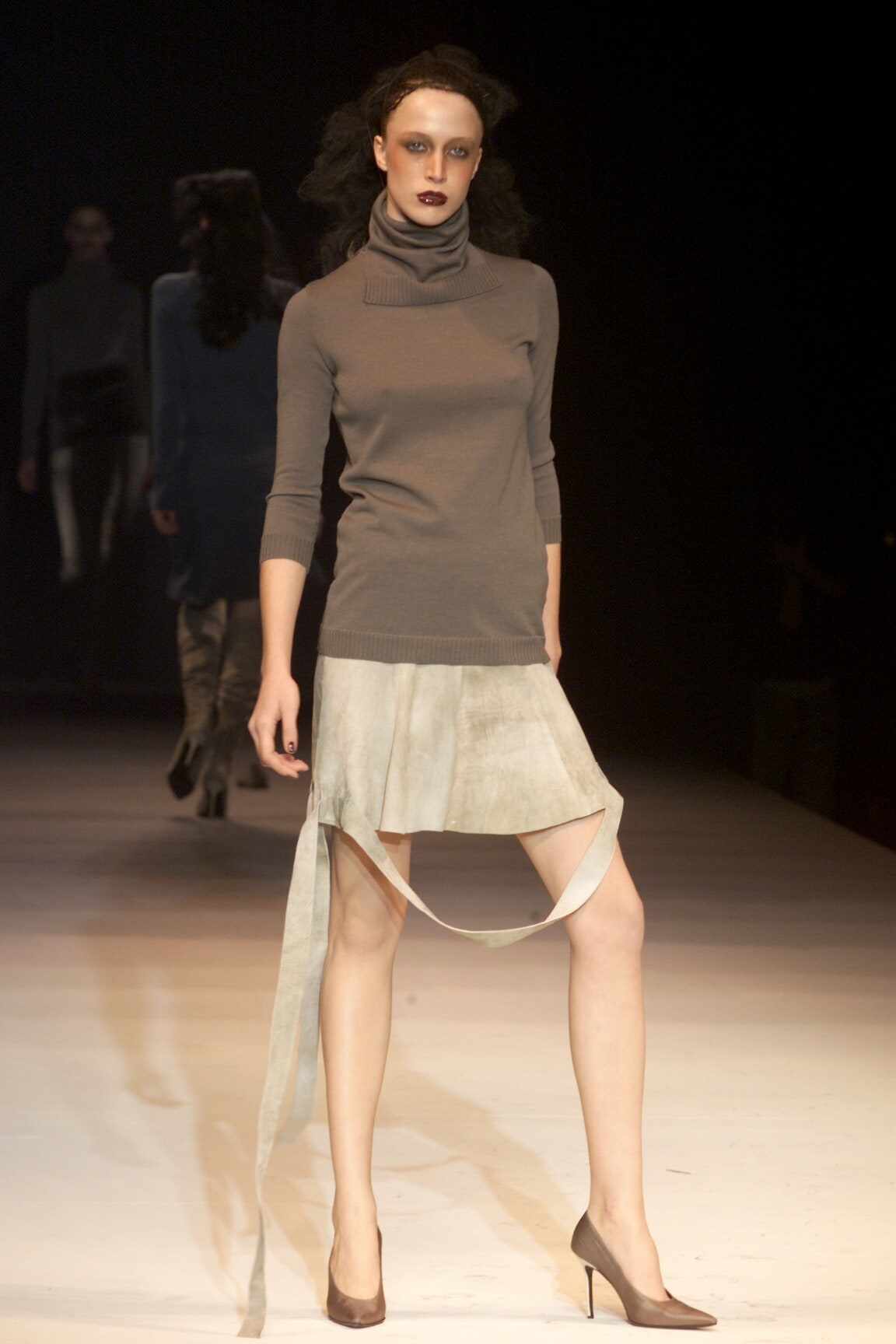 Olivier Theyskens F/W 00 Look 37