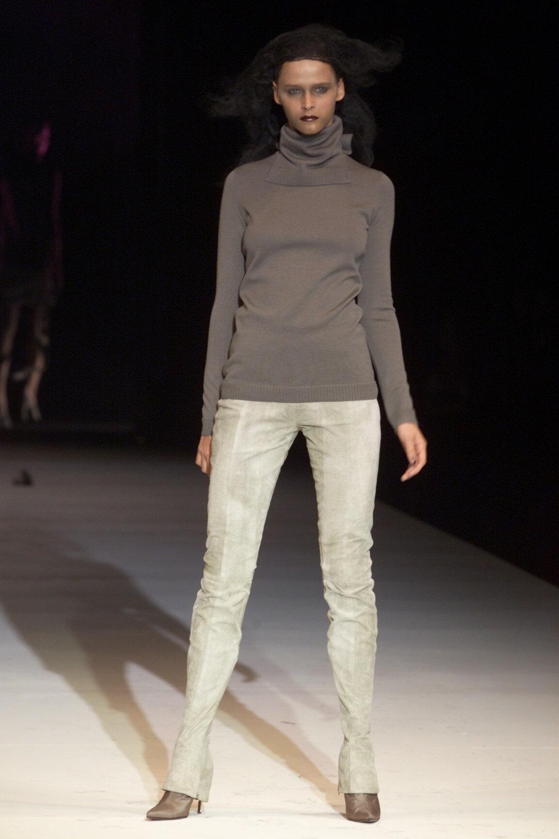 Olivier Theyskens F/W 00 Look 38