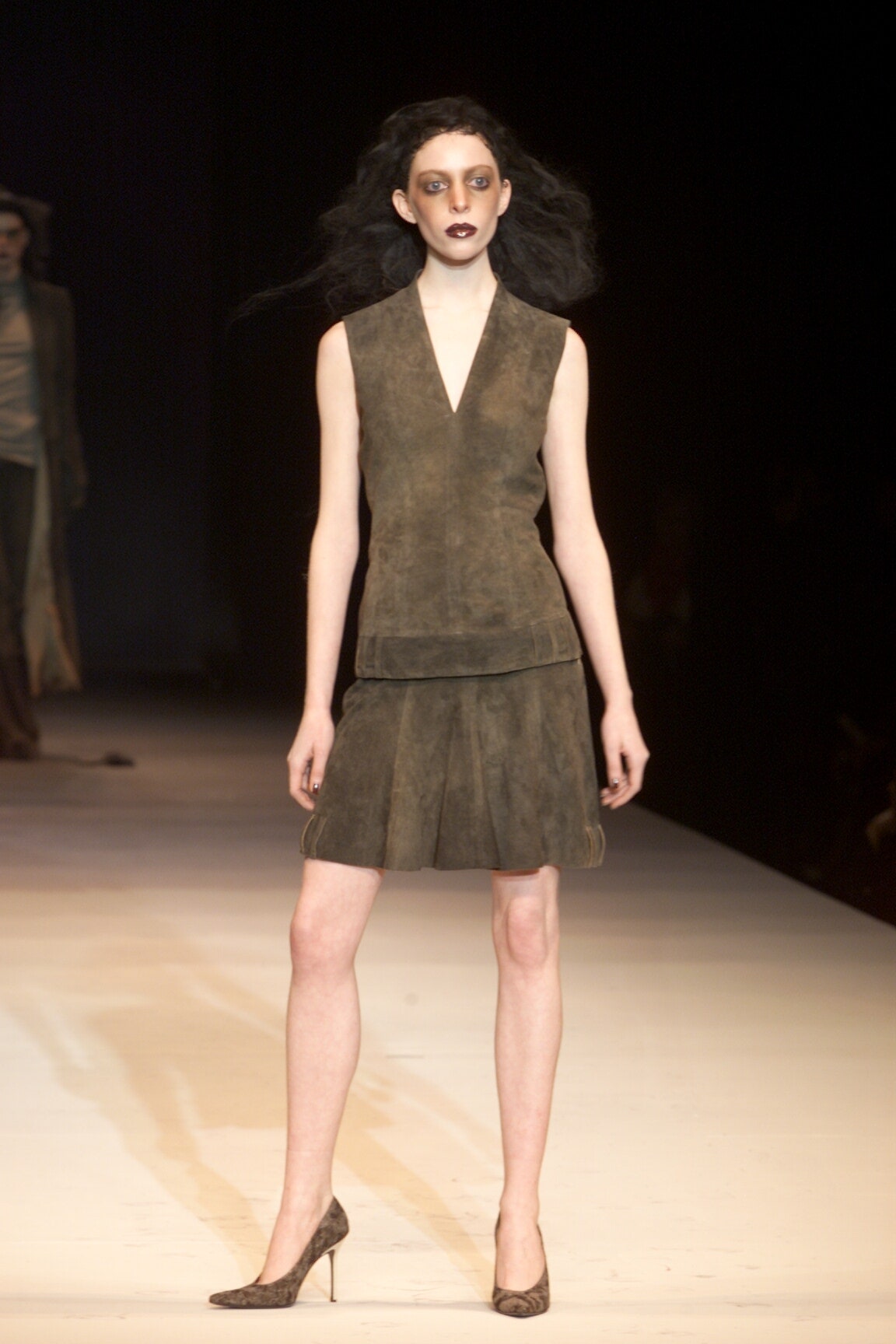 Olivier Theyskens F/W 00 Look 43