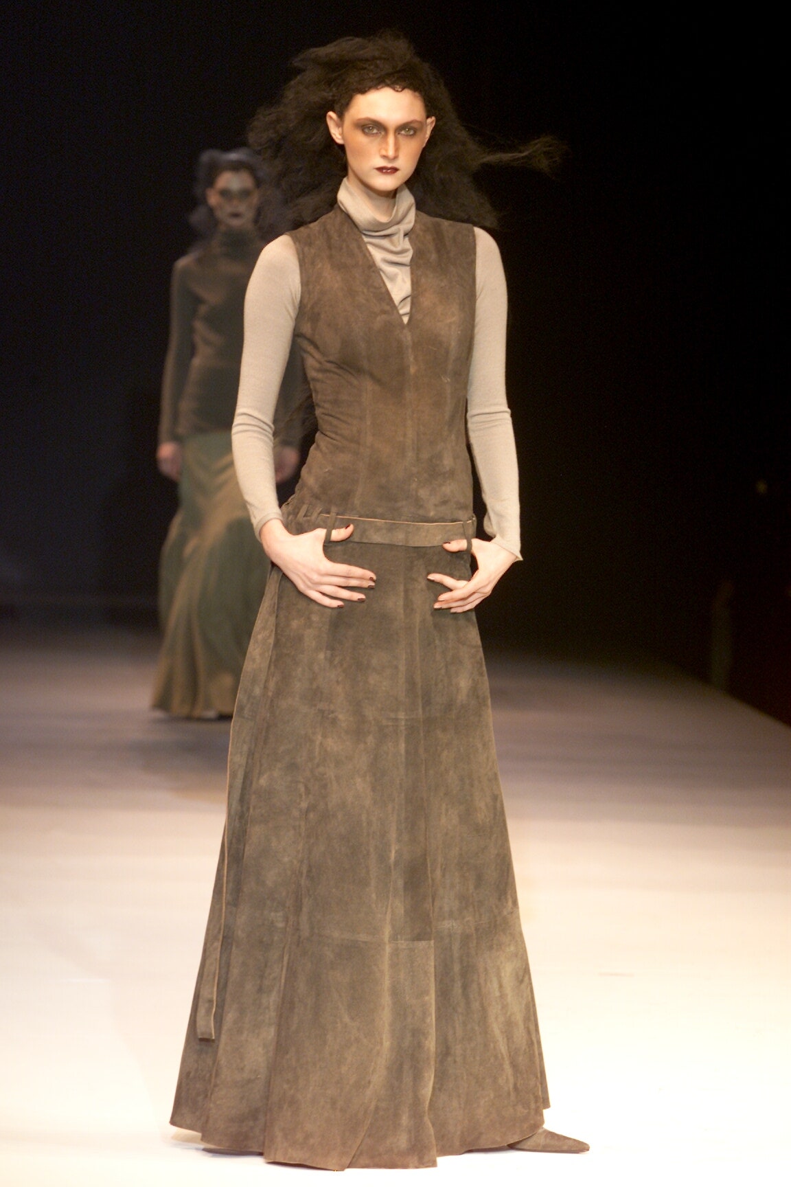 Olivier Theyskens F/W 00 Look 47