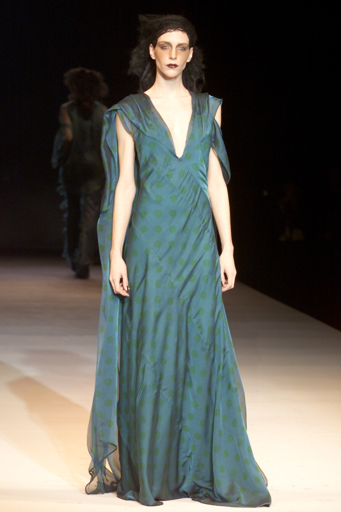 Olivier Theyskens F/W 00 Look 62
