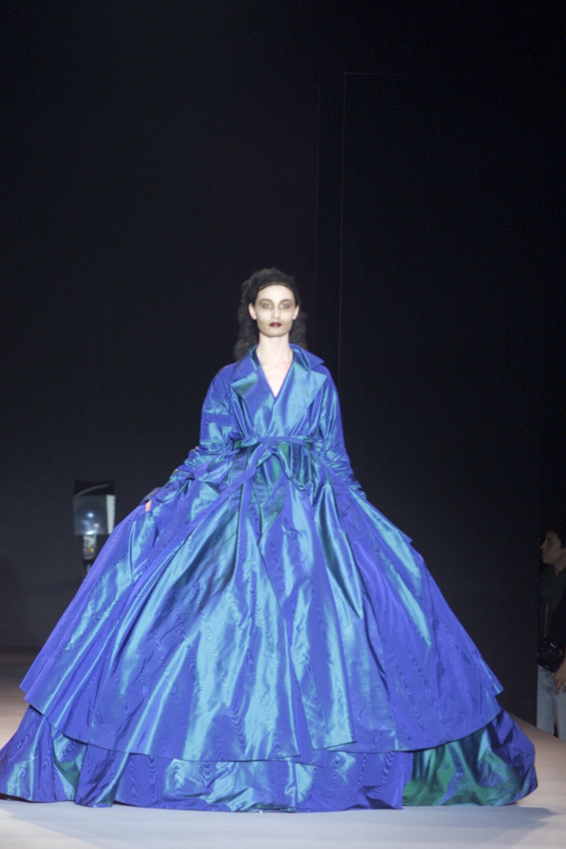 Olivier Theyskens F/W 00 Look 63