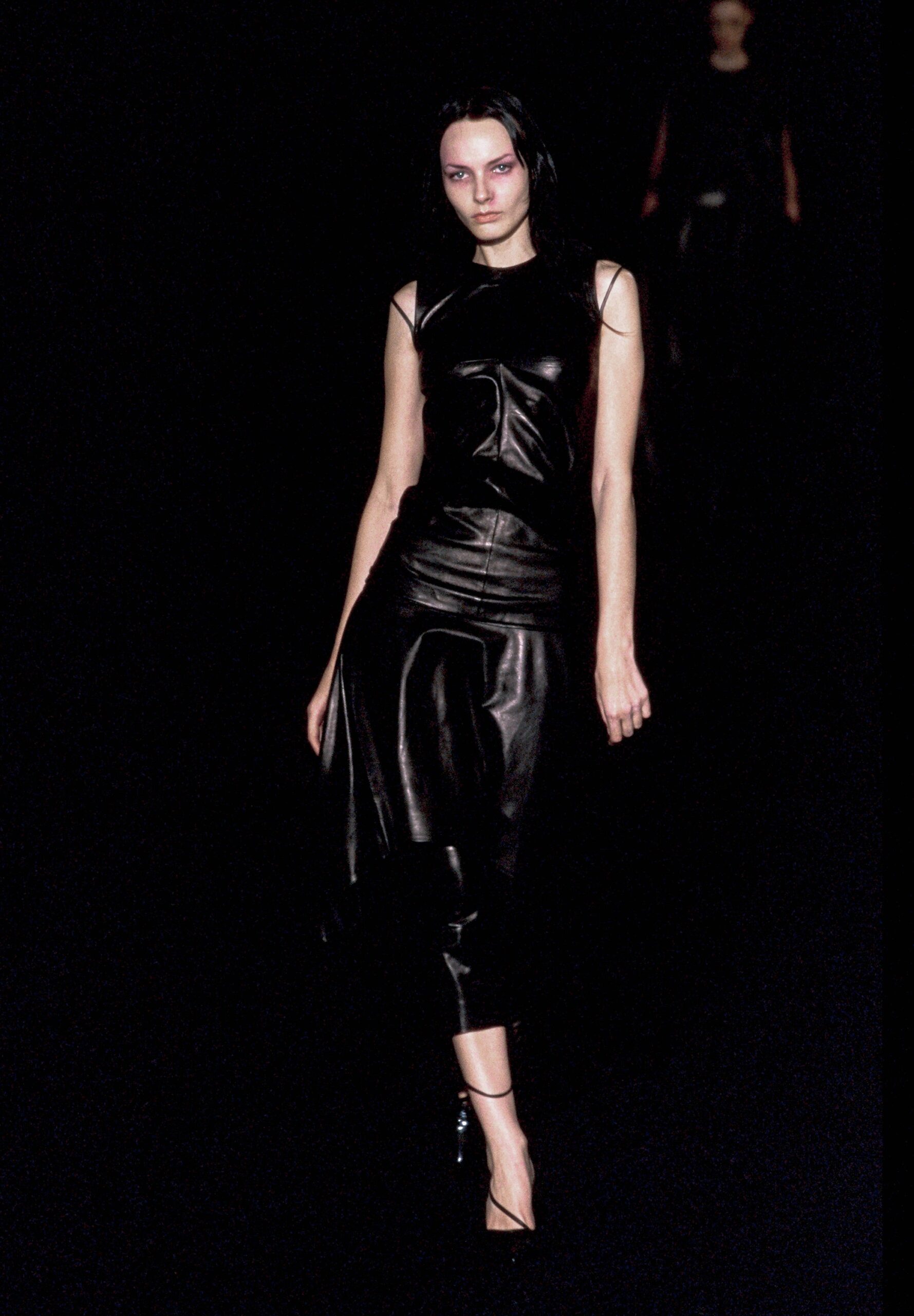 Olivier Theyskens S/S 99 Look 2