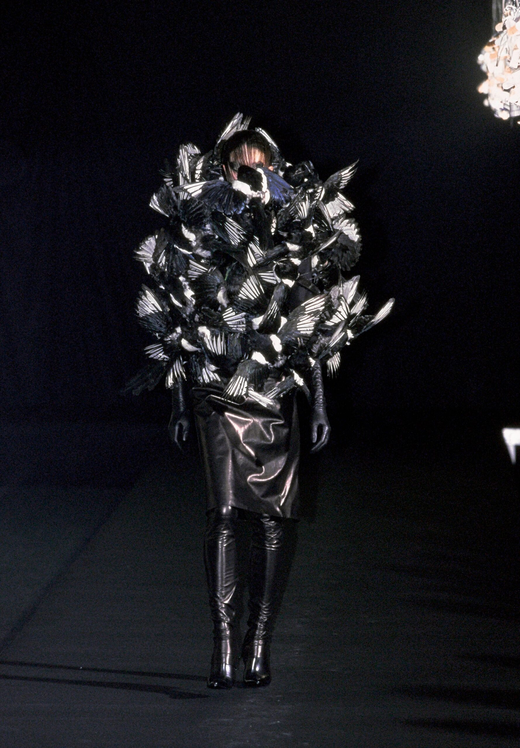 Olivier Theyskens S/S 99 Look 10