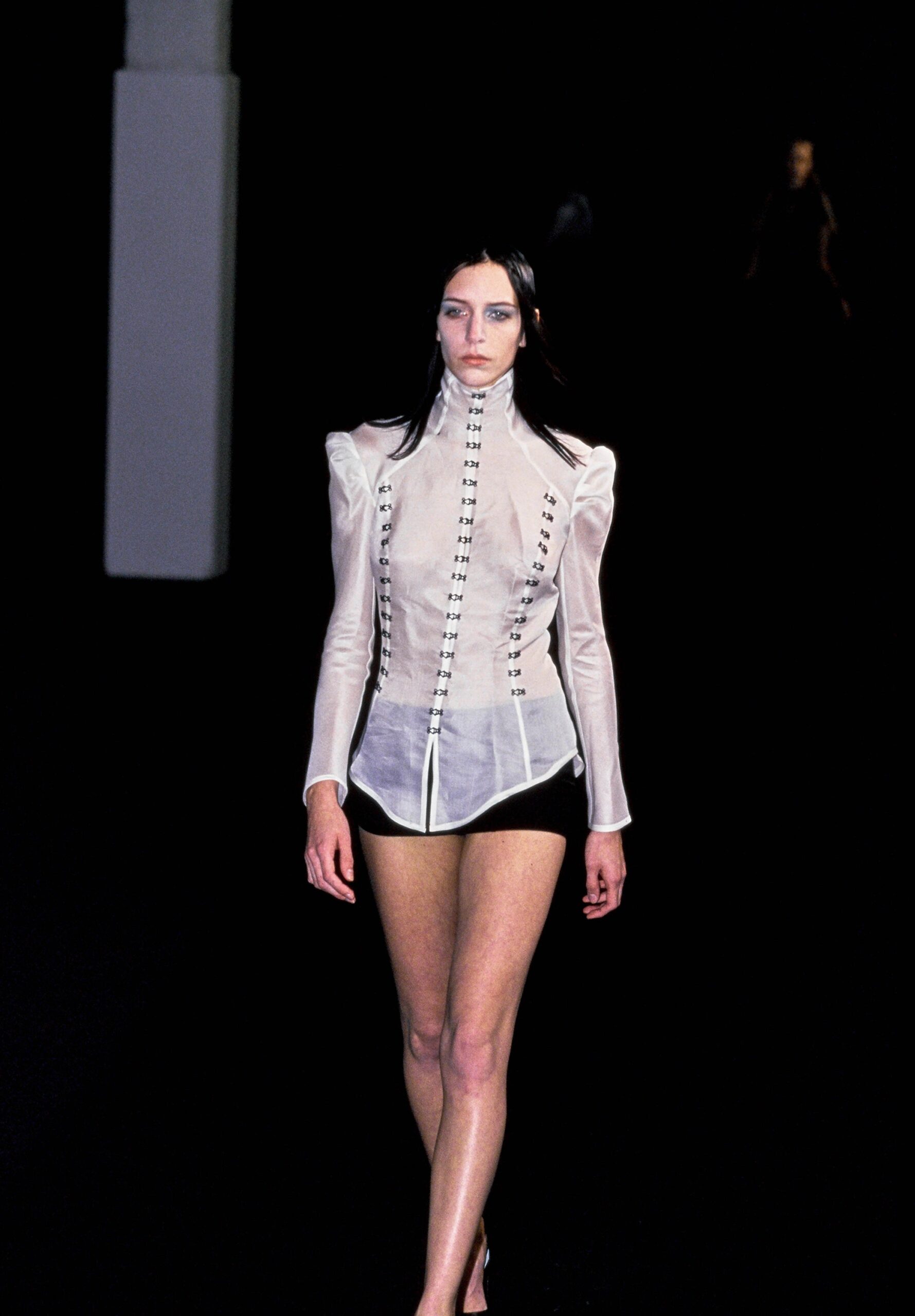 Olivier Theyskens S/S 99 Look 18