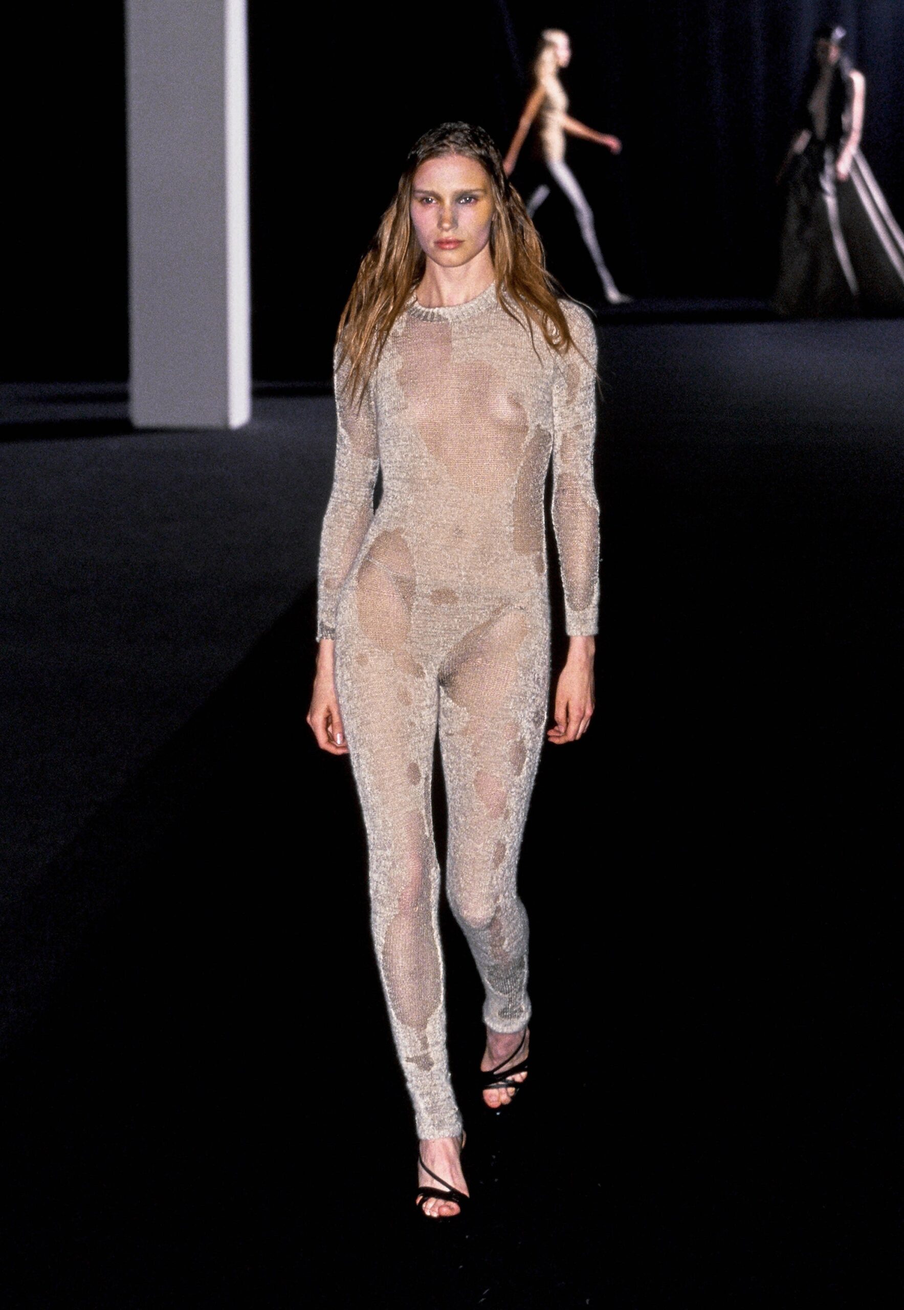 Olivier Theyskens S/S 99 Look 25