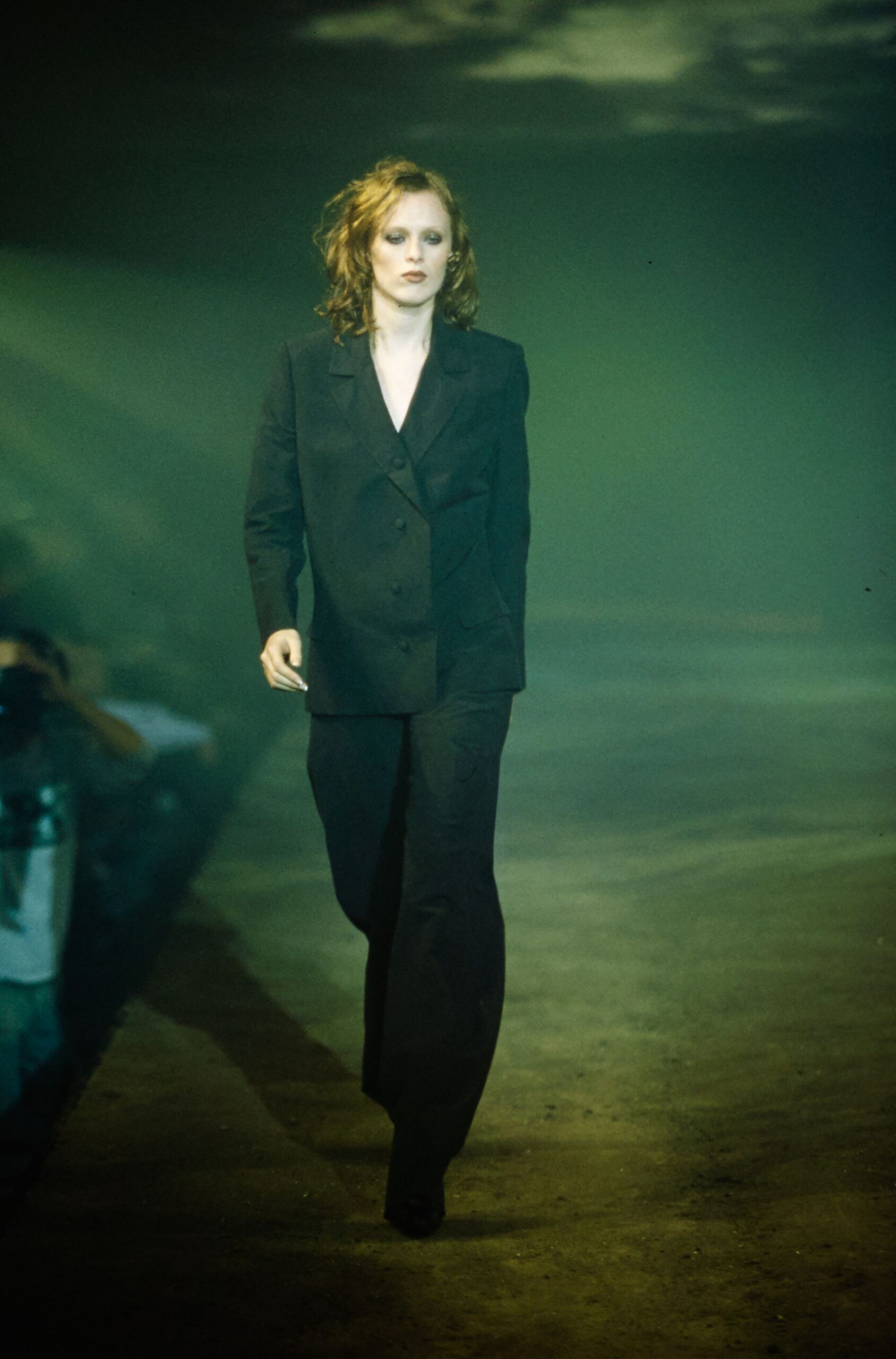Olivier Theyskens S/S 00 Look 21