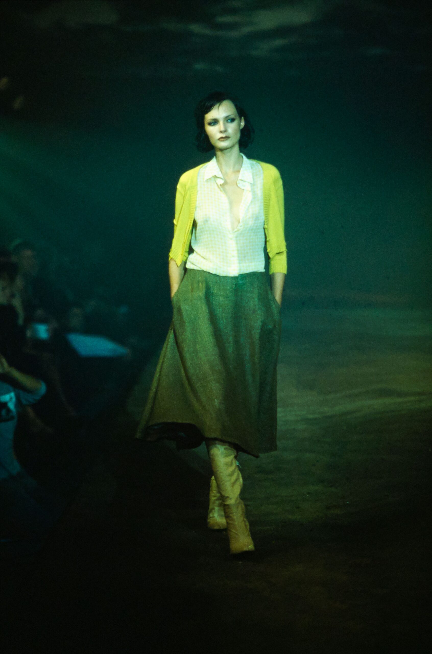 Olivier Theyskens S/S 00 Look 31