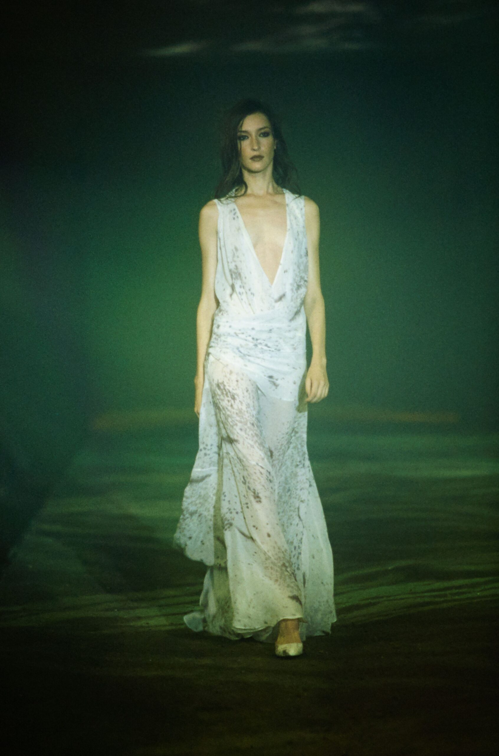 Olivier Theyskens S/S 00 Look 47