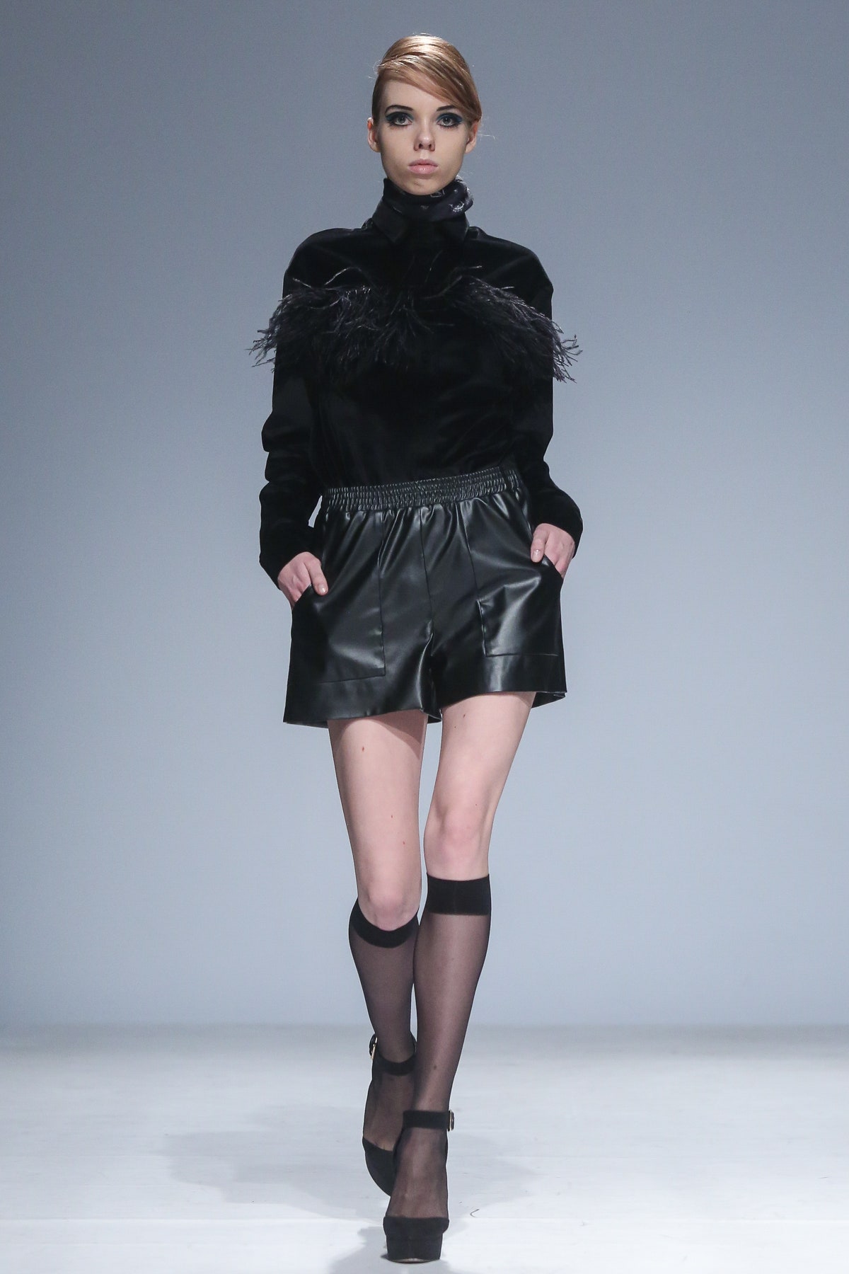 Omelya Kiev F/W 16 Look 8