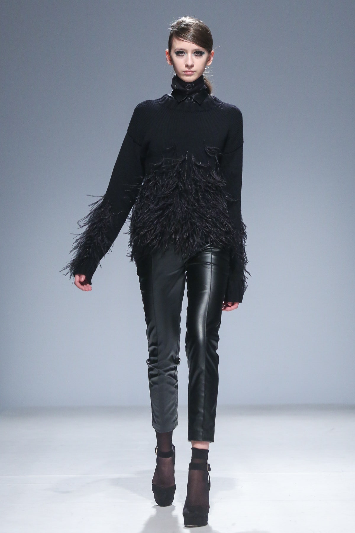 Omelya Kiev F/W 16 Look 16