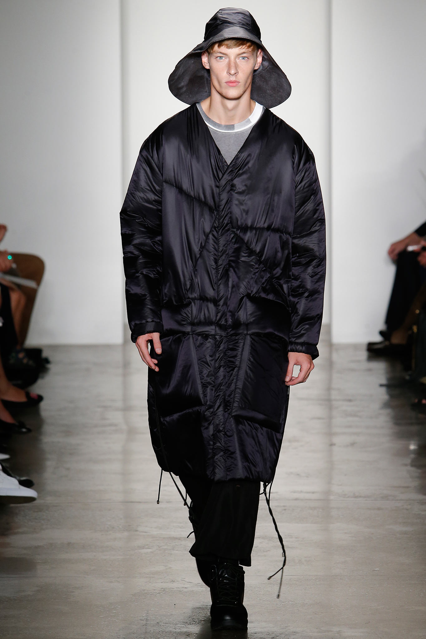 Parsons MFA S/S 15 Look 28