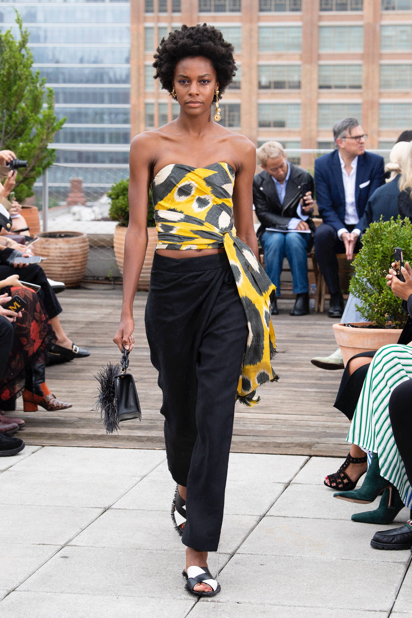 Oscar de la Renta S/S 19 Look 22