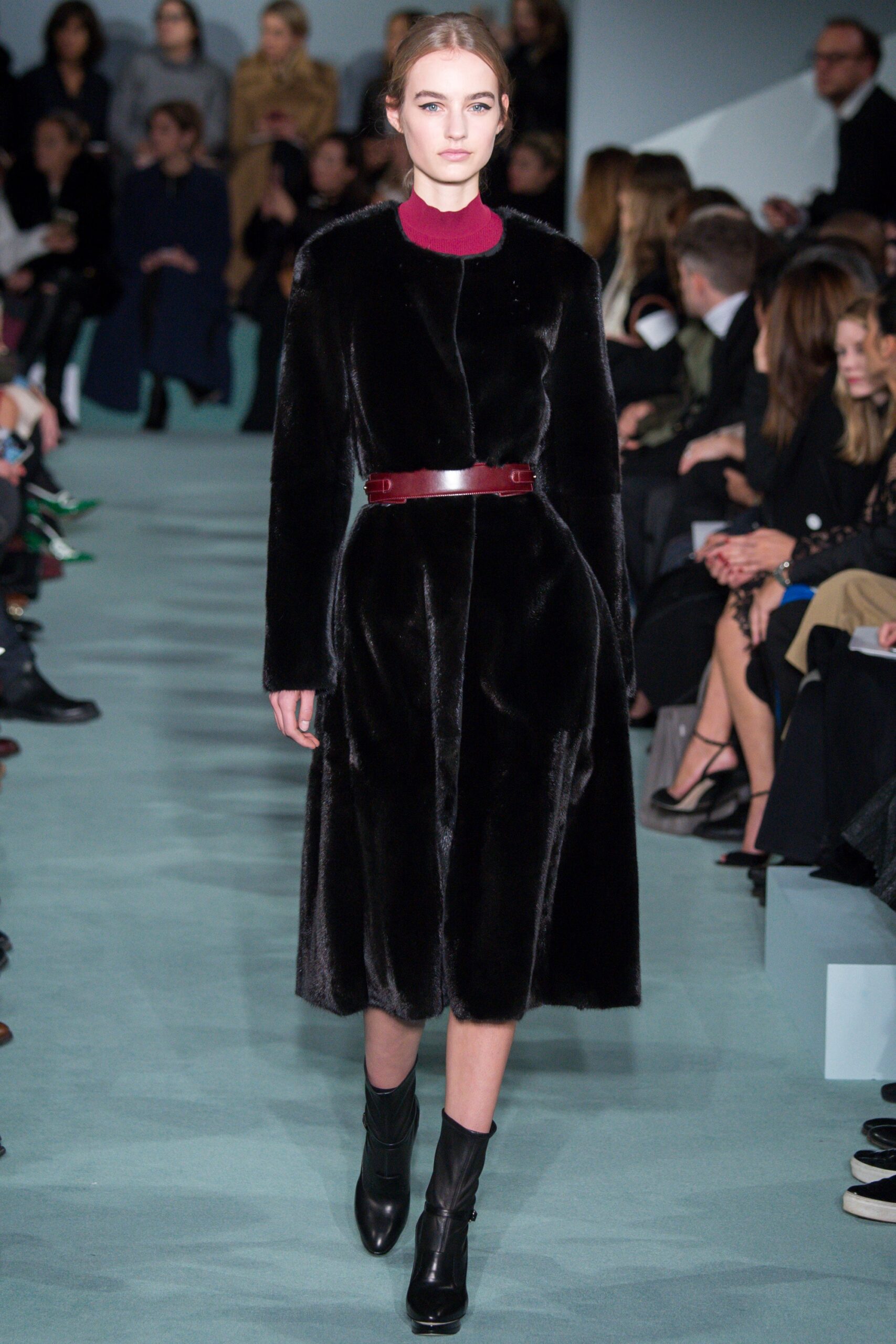 Oscar de la Renta F/W 16 Look 14