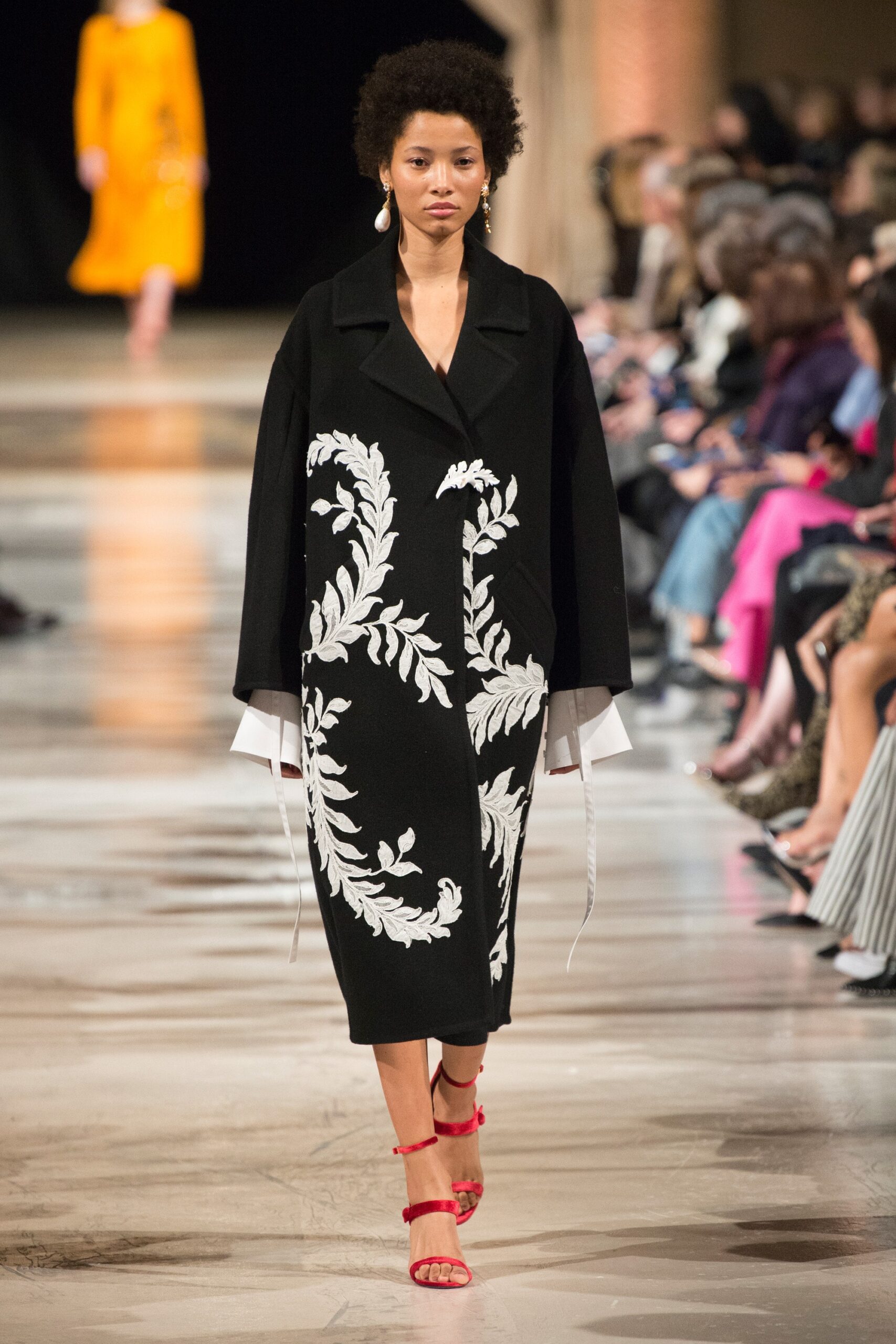 Oscar de la Renta F/W 18 Look 2