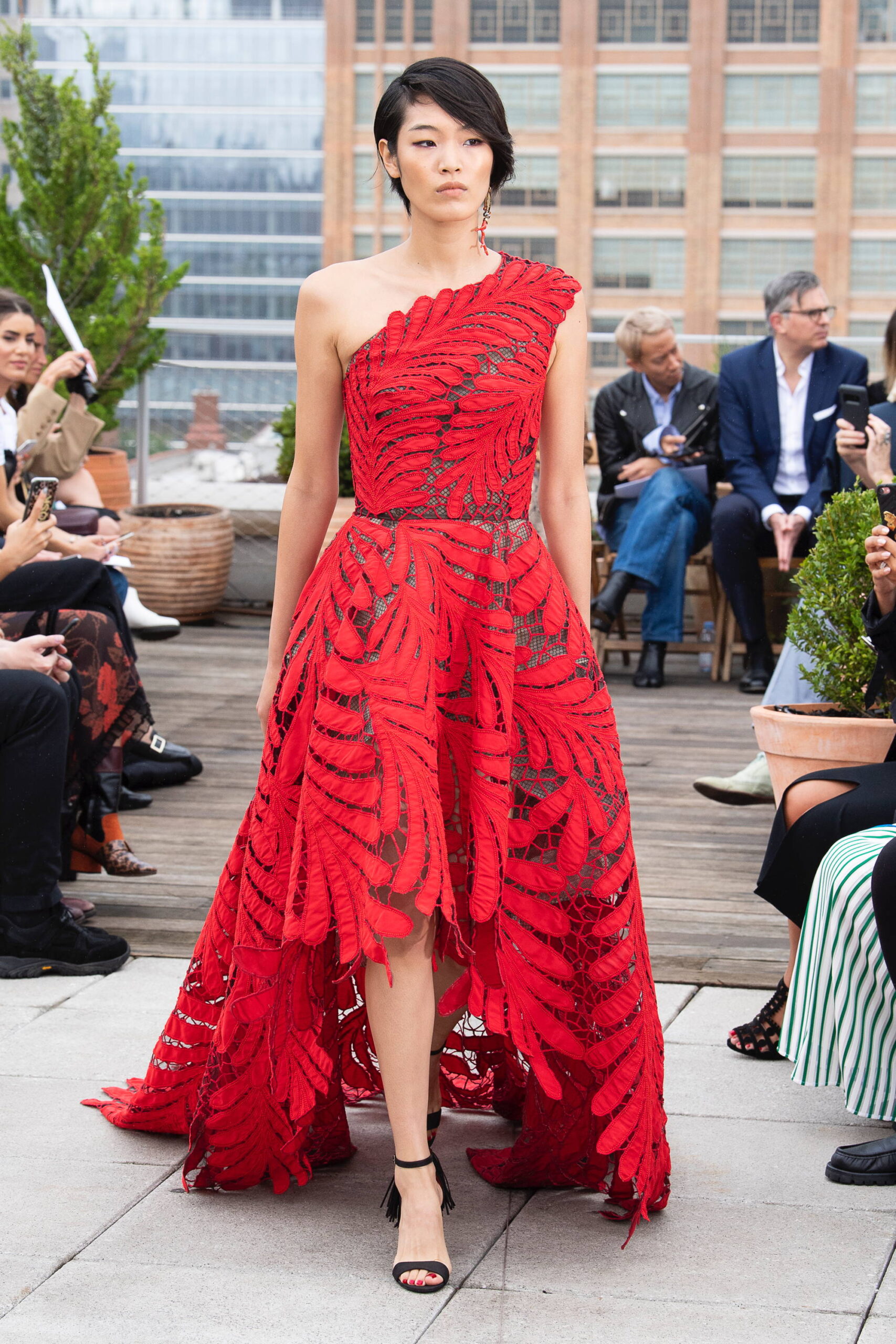 Oscar de la Renta S/S 19 Look 36