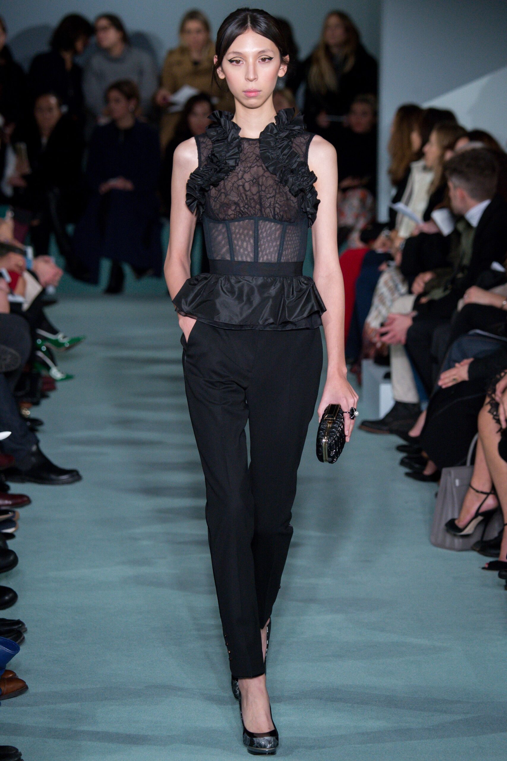 Oscar de la Renta F/W 16 Look 24