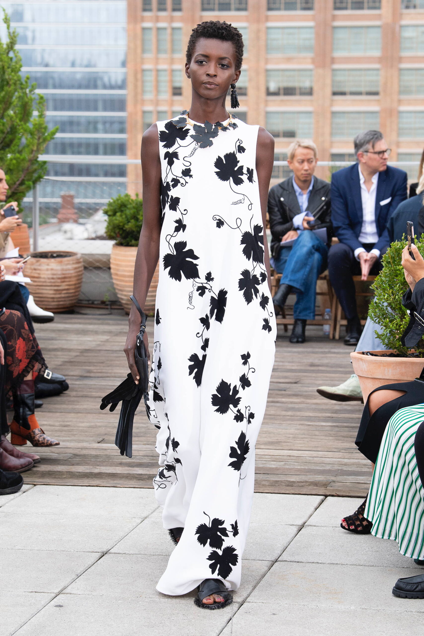 Oscar de la Renta S/S 19 Look 40