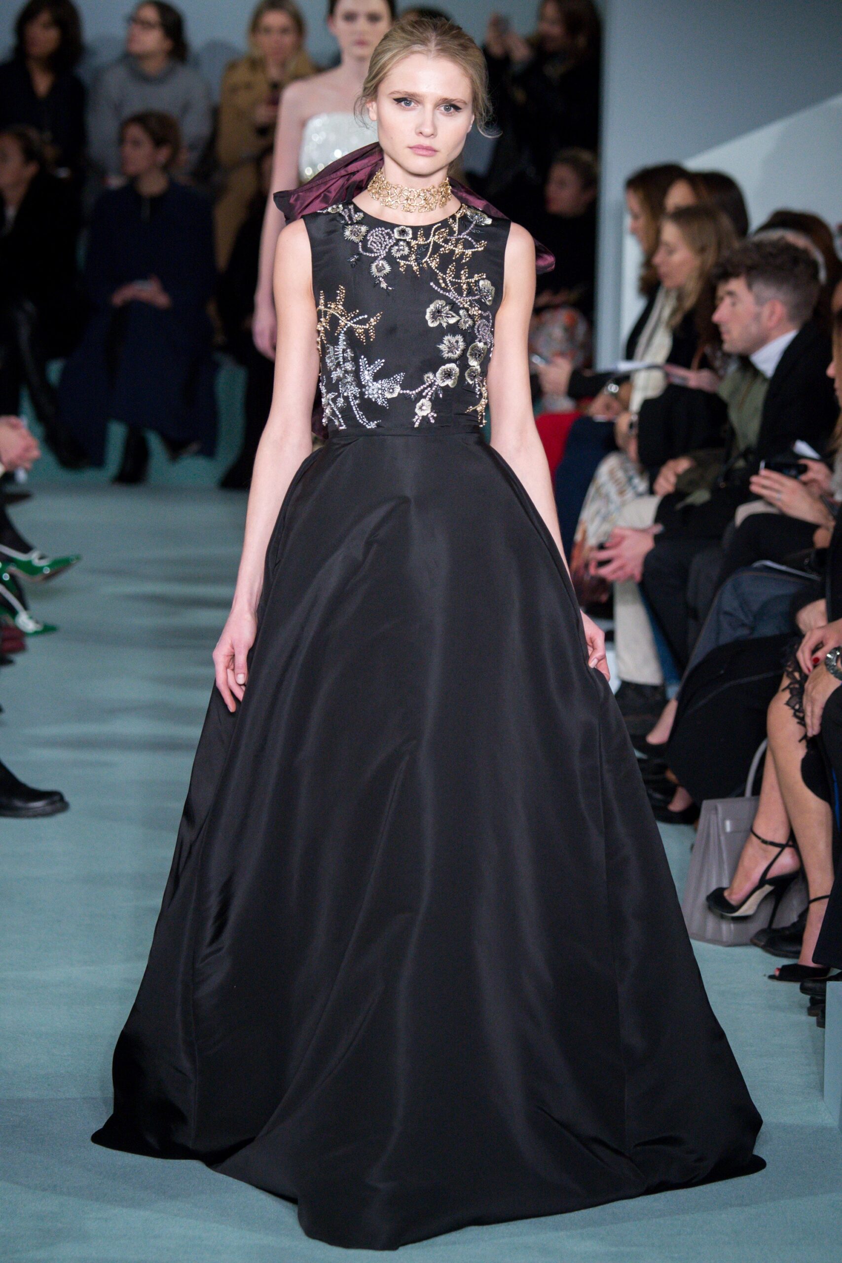 Oscar de la Renta F/W 16 Look 28