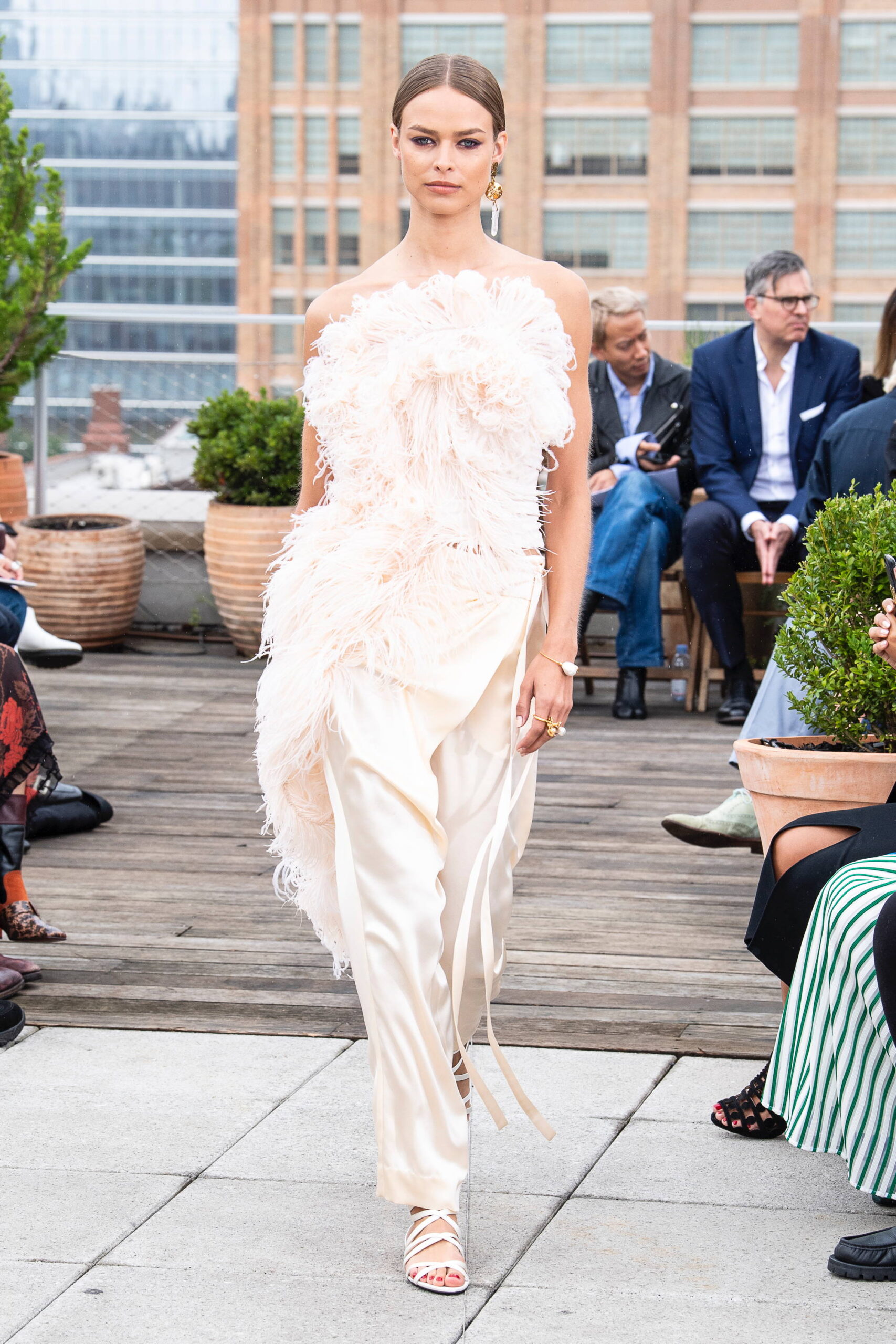 Oscar de la Renta S/S 19 Look 48
