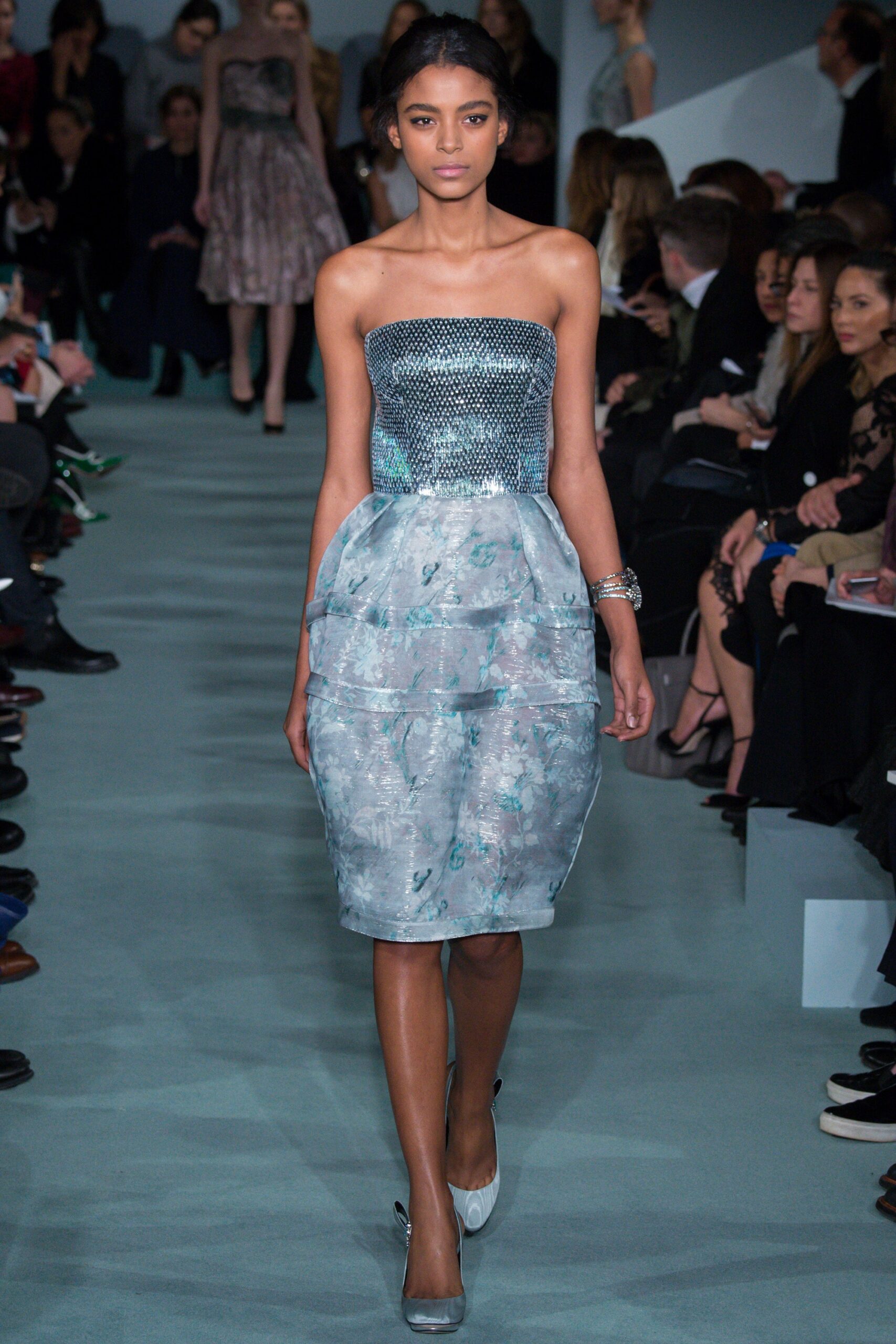 Oscar de la Renta F/W 16 Look 35