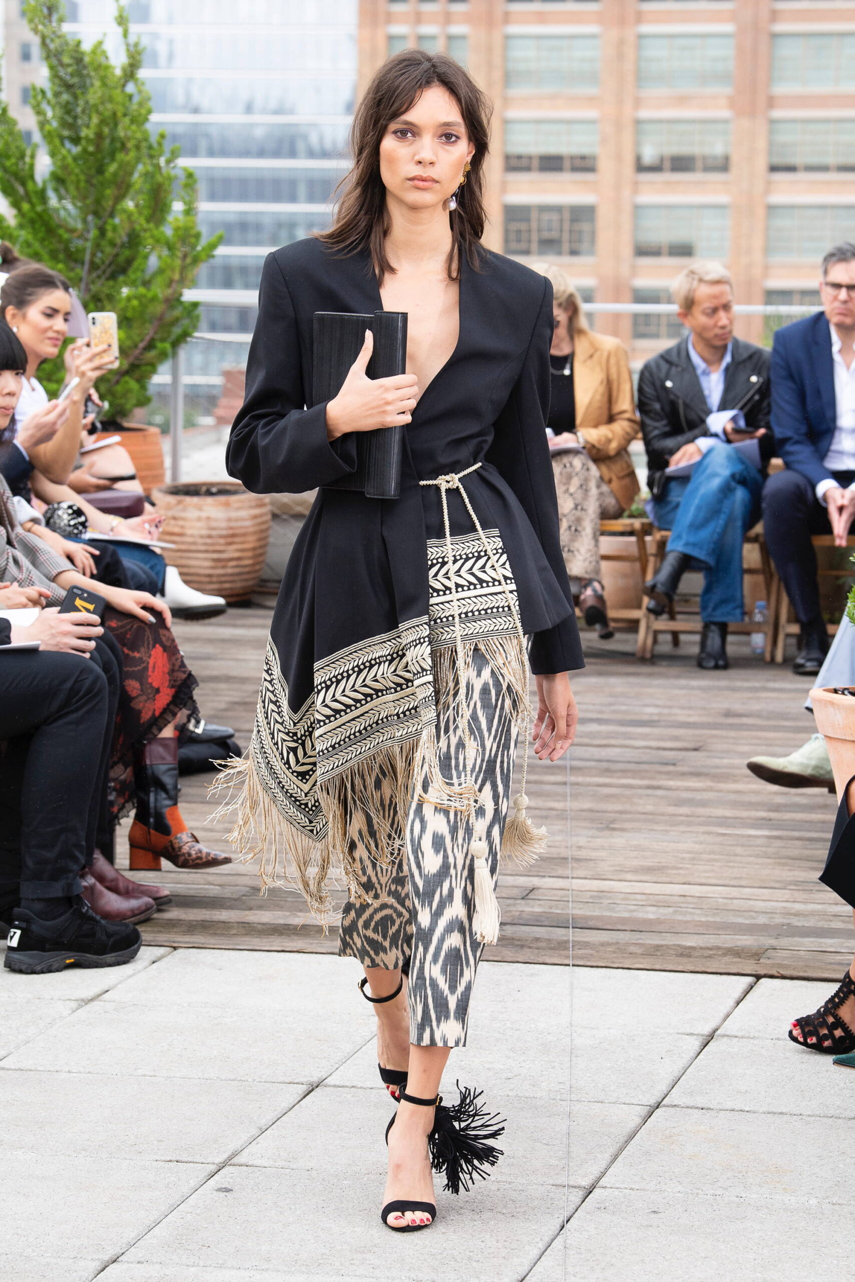 Oscar de la Renta S/S 19 Look 55